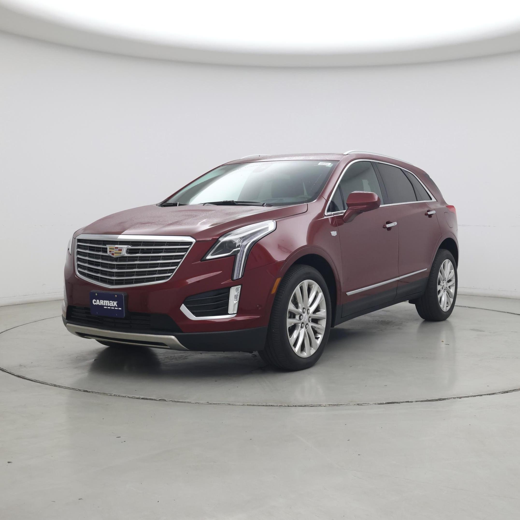Thumbnail: 2017 Cadillac XT5 - 4