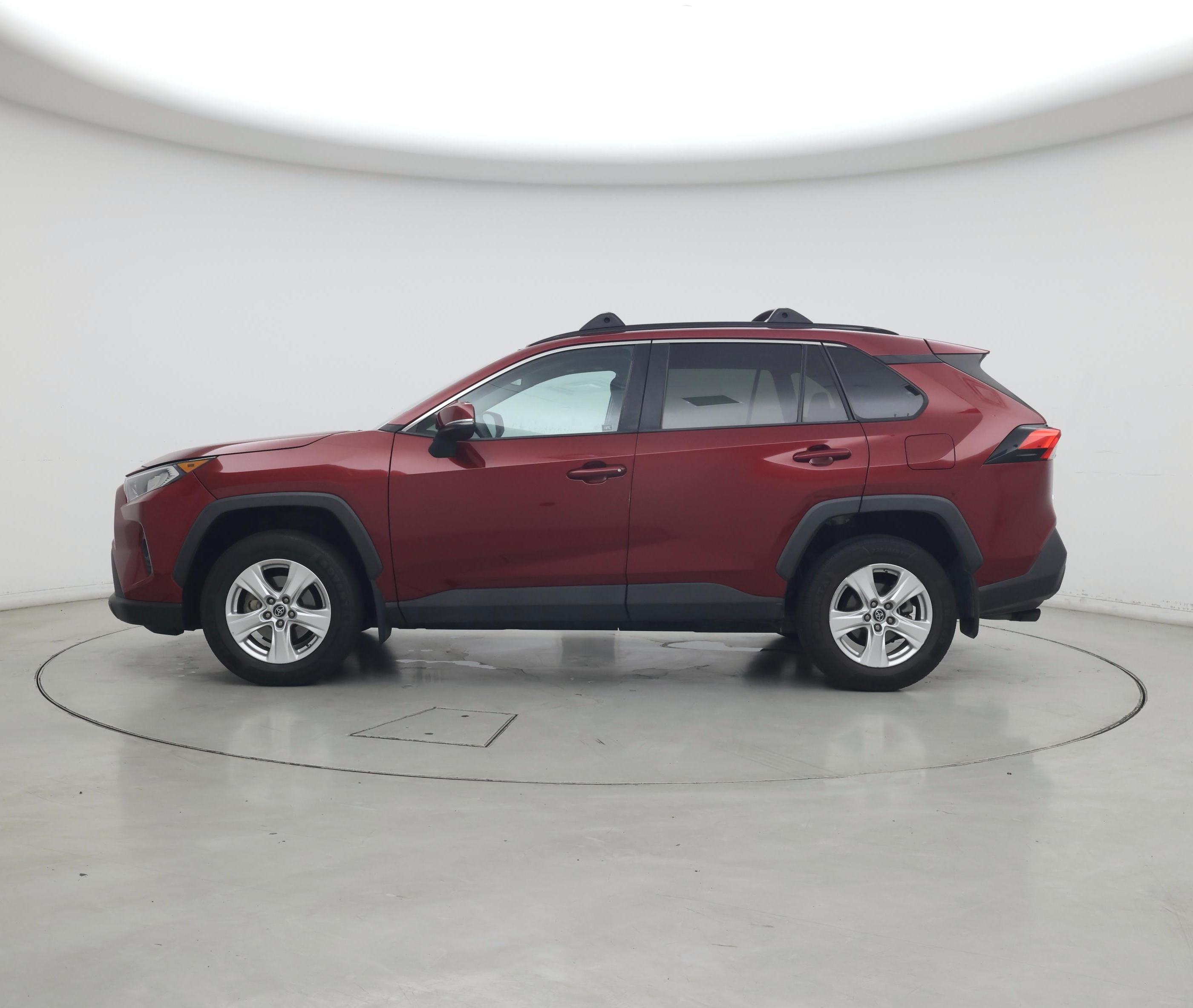 Thumbnail: 2020 Toyota RAV4 - 3