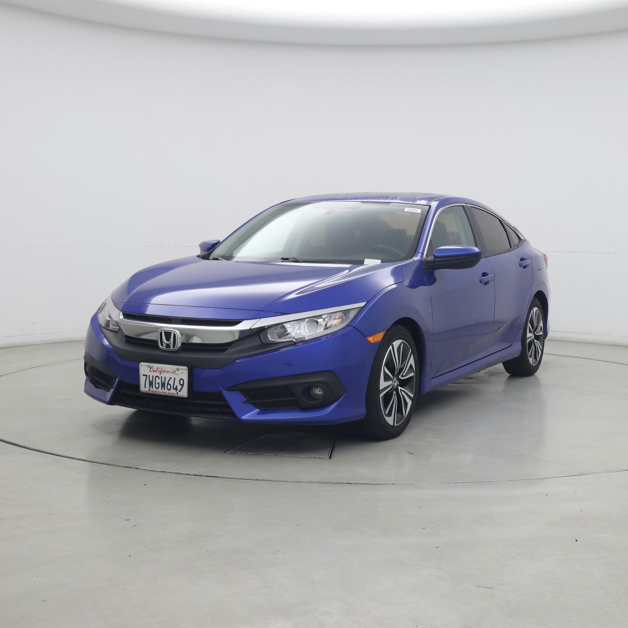 Thumbnail: 2016 Honda Civic - 4