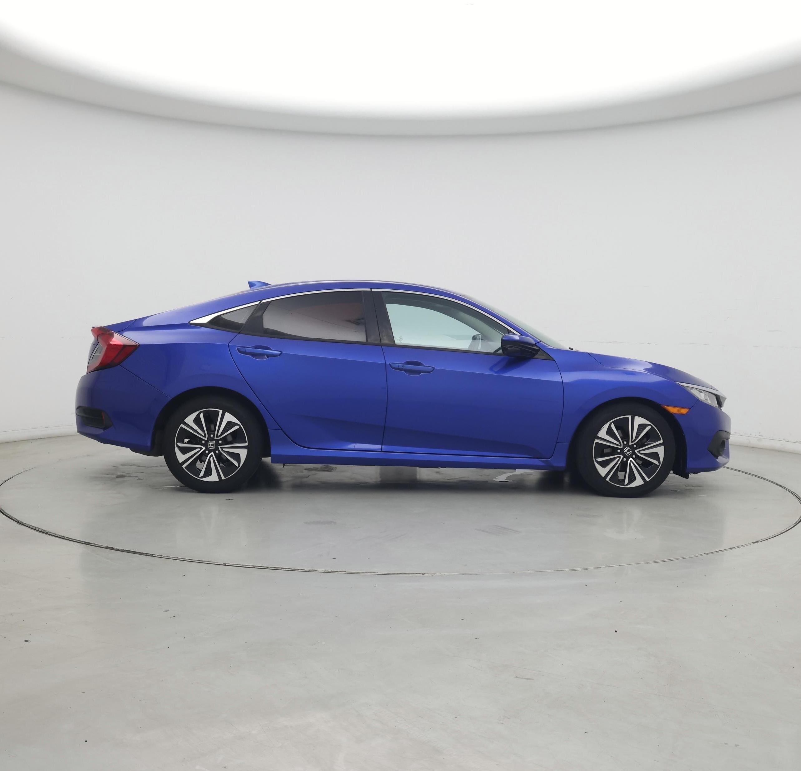 Thumbnail: 2016 Honda Civic - 7