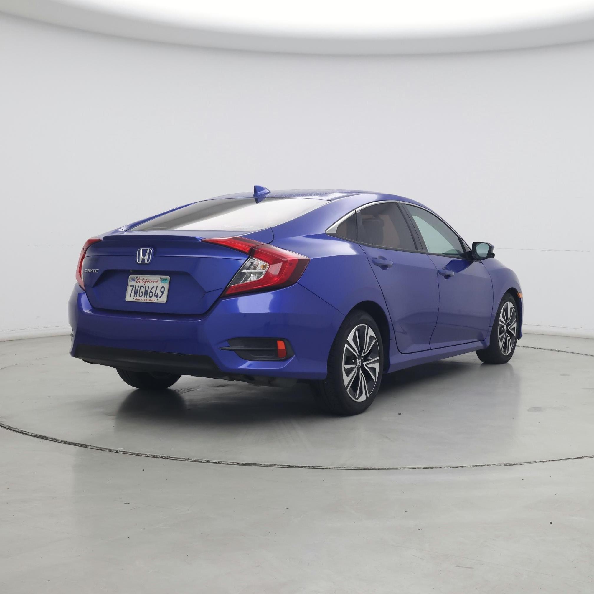 Thumbnail: 2016 Honda Civic - 8