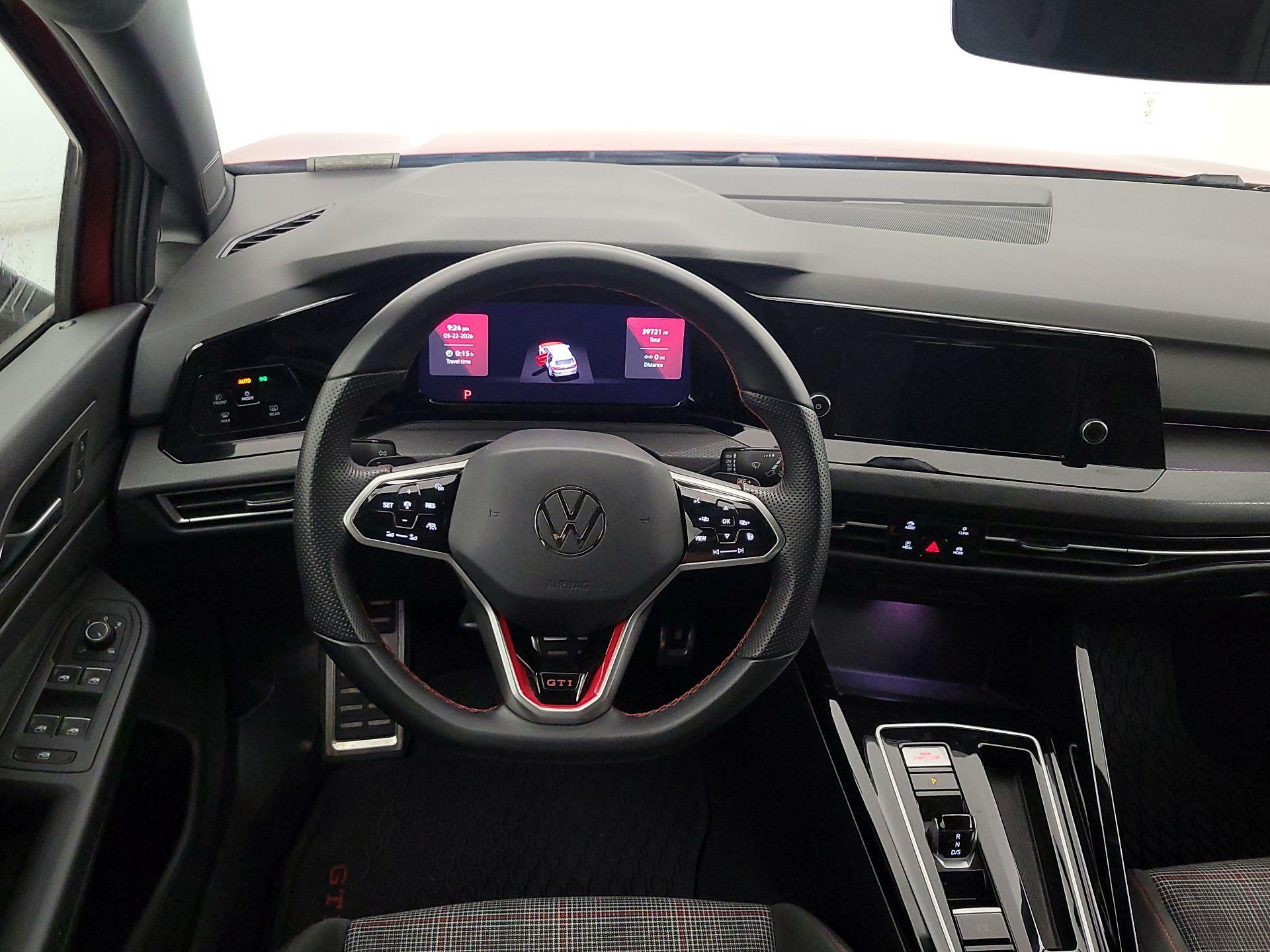 Thumbnail: 2024 Volkswagen Golf - 10