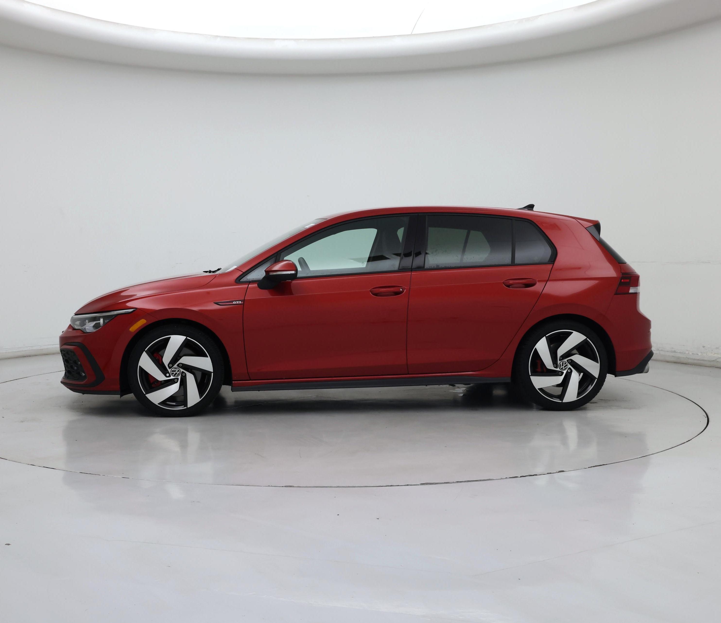 Thumbnail: 2024 Volkswagen Golf - 3