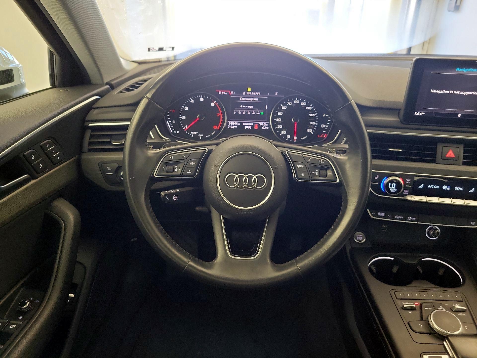 Thumbnail: 2019 Audi A4 - 10