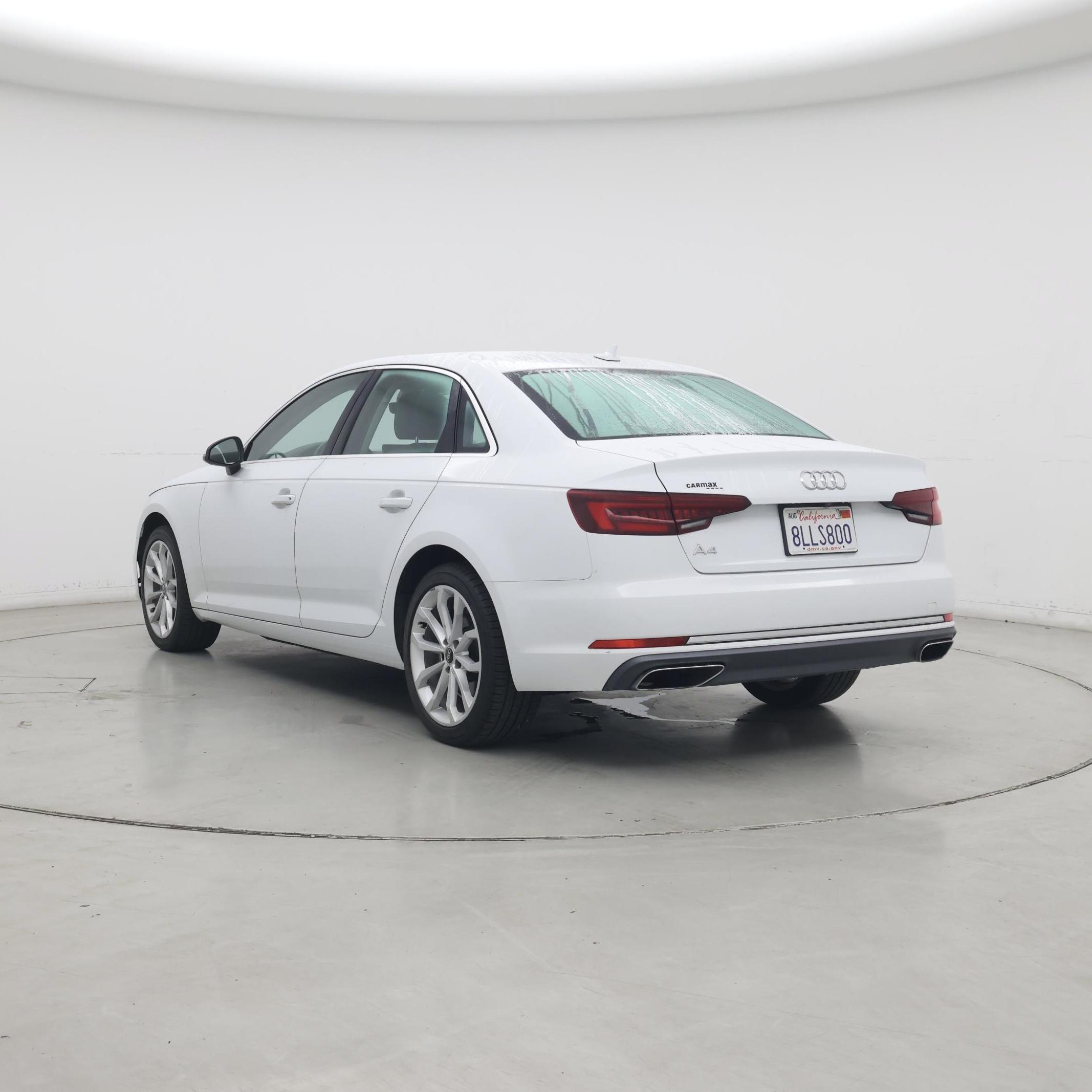 Thumbnail: 2019 Audi A4 - 2