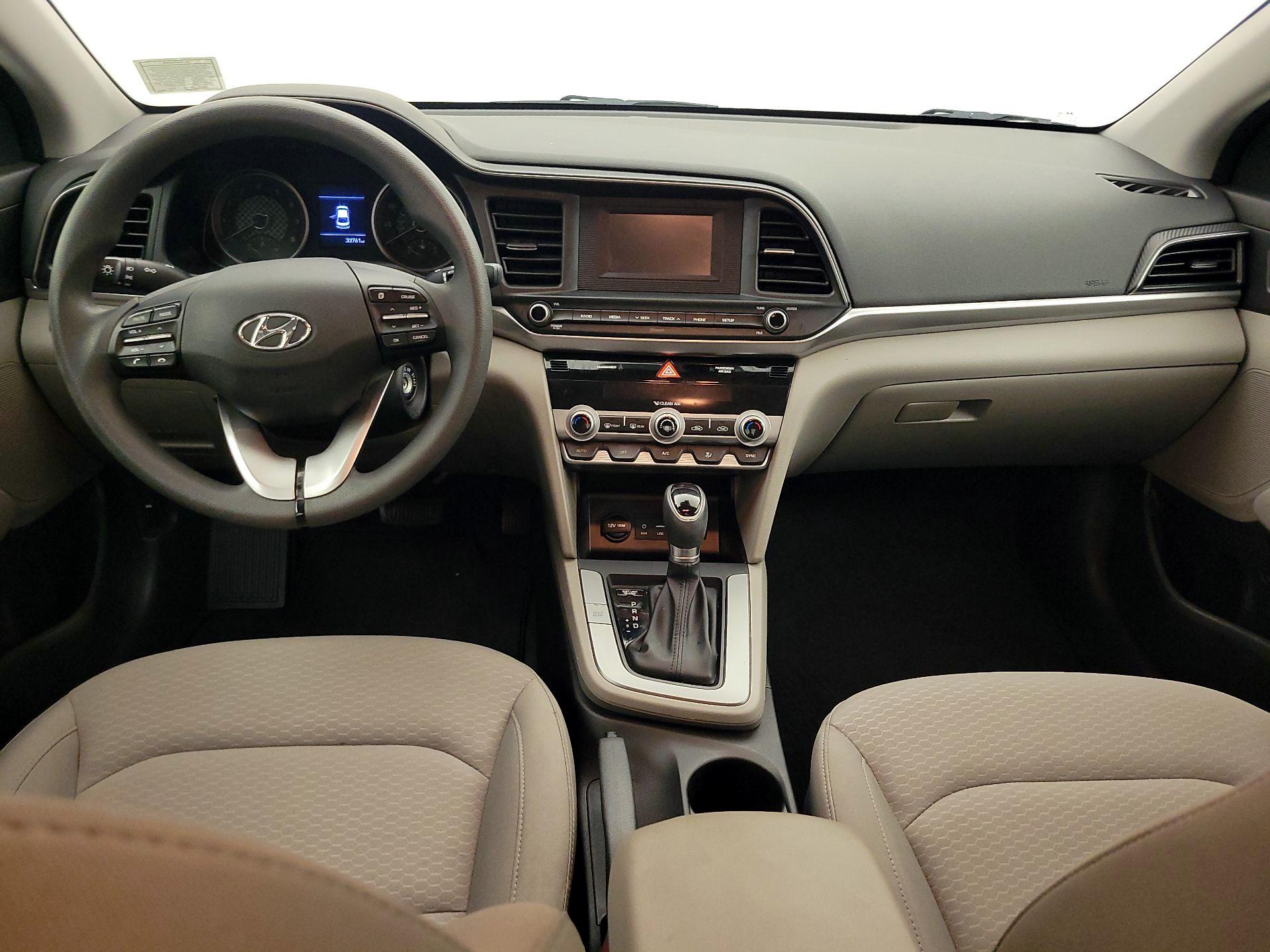 Thumbnail: 2020 Hyundai Elantra - 9