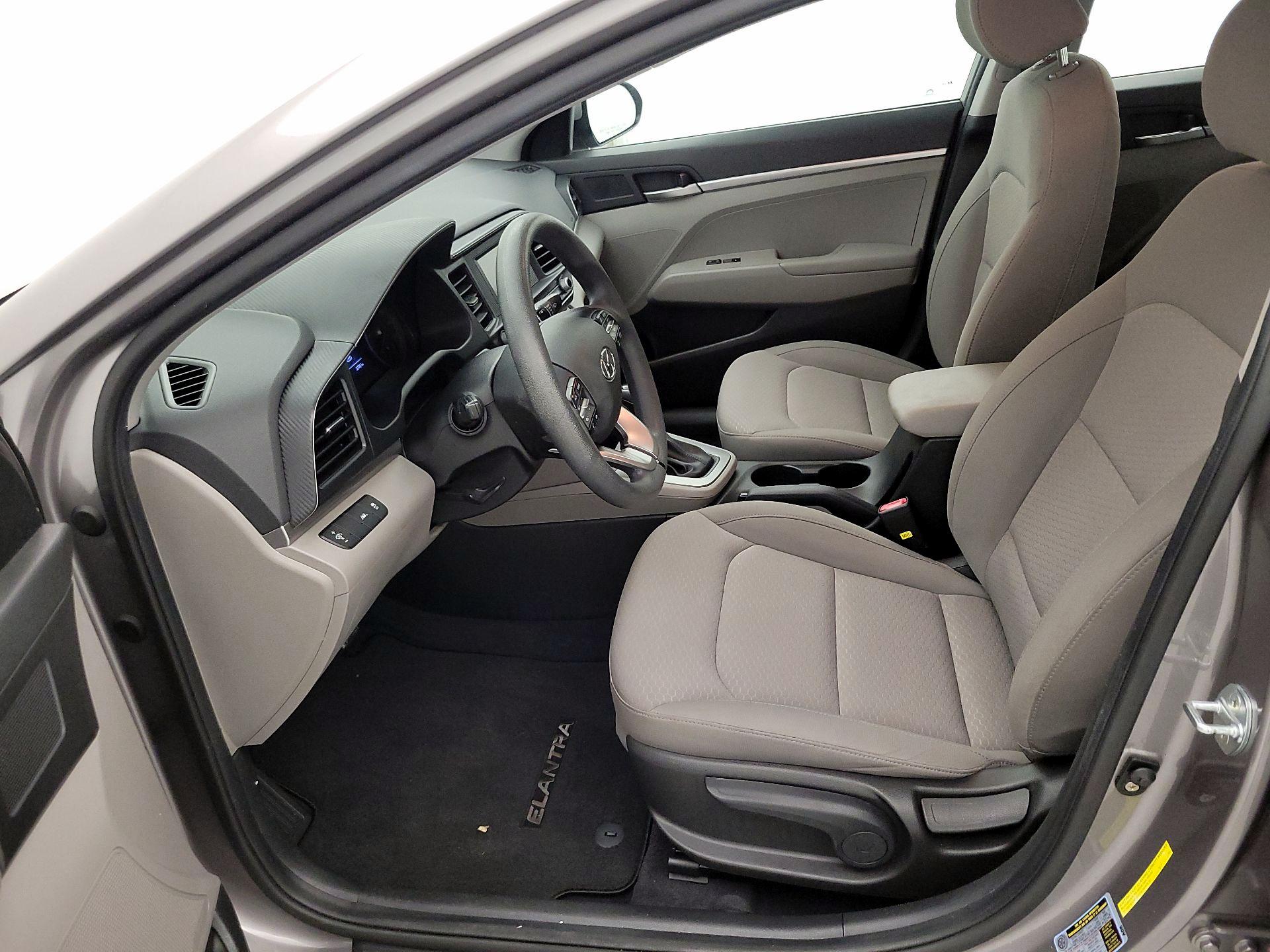 Thumbnail: 2020 Hyundai Elantra - 11