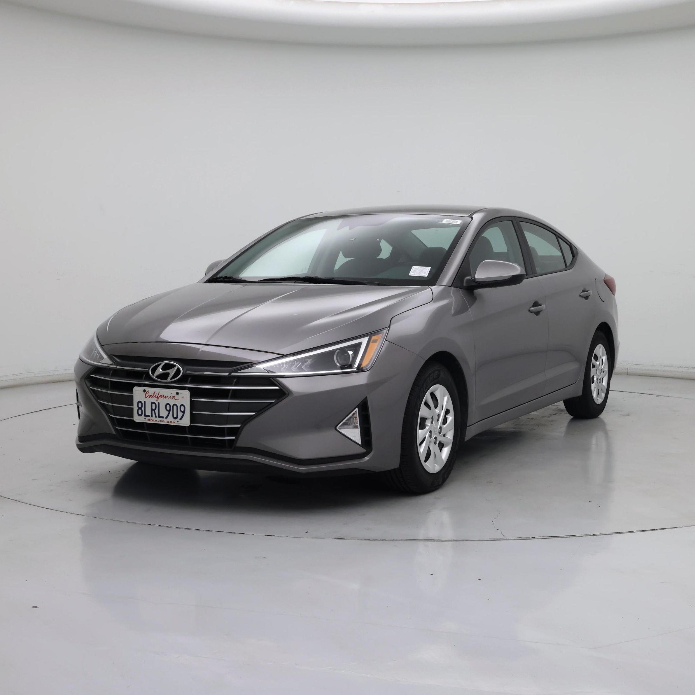 Thumbnail: 2020 Hyundai Elantra - 4