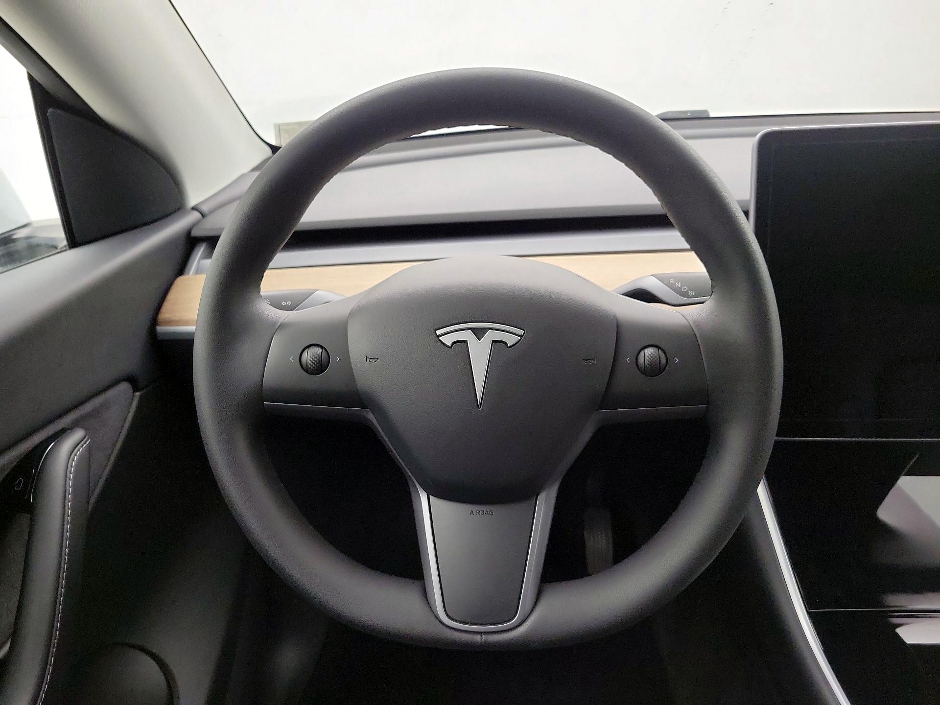Thumbnail: 2020 Tesla Model Y - 10