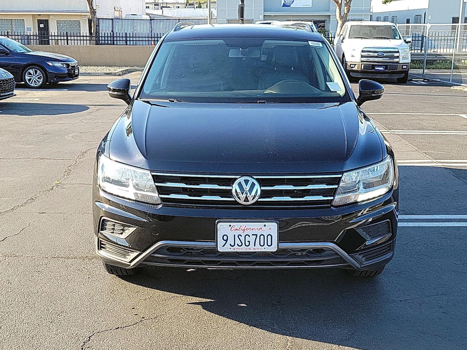 2021 Volkswagen Tiguan SE - Photo 3