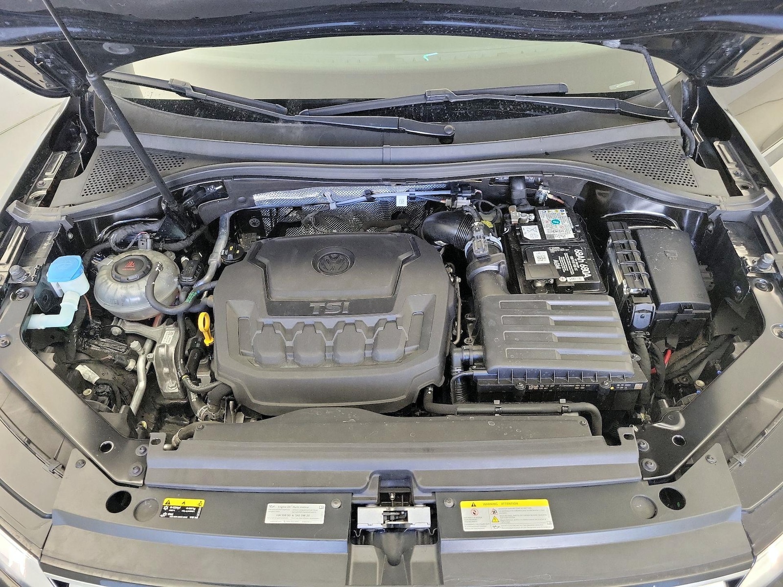 2021 Volkswagen Tiguan SE - Photo 24