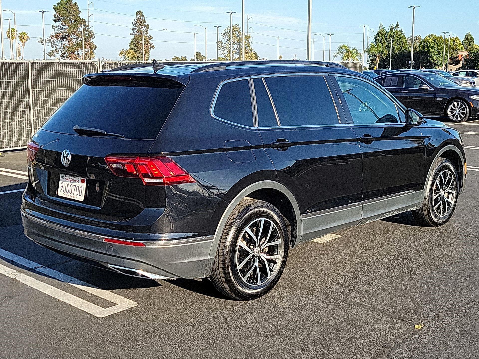 Thumbnail: 2021 Volkswagen Tiguan - 5