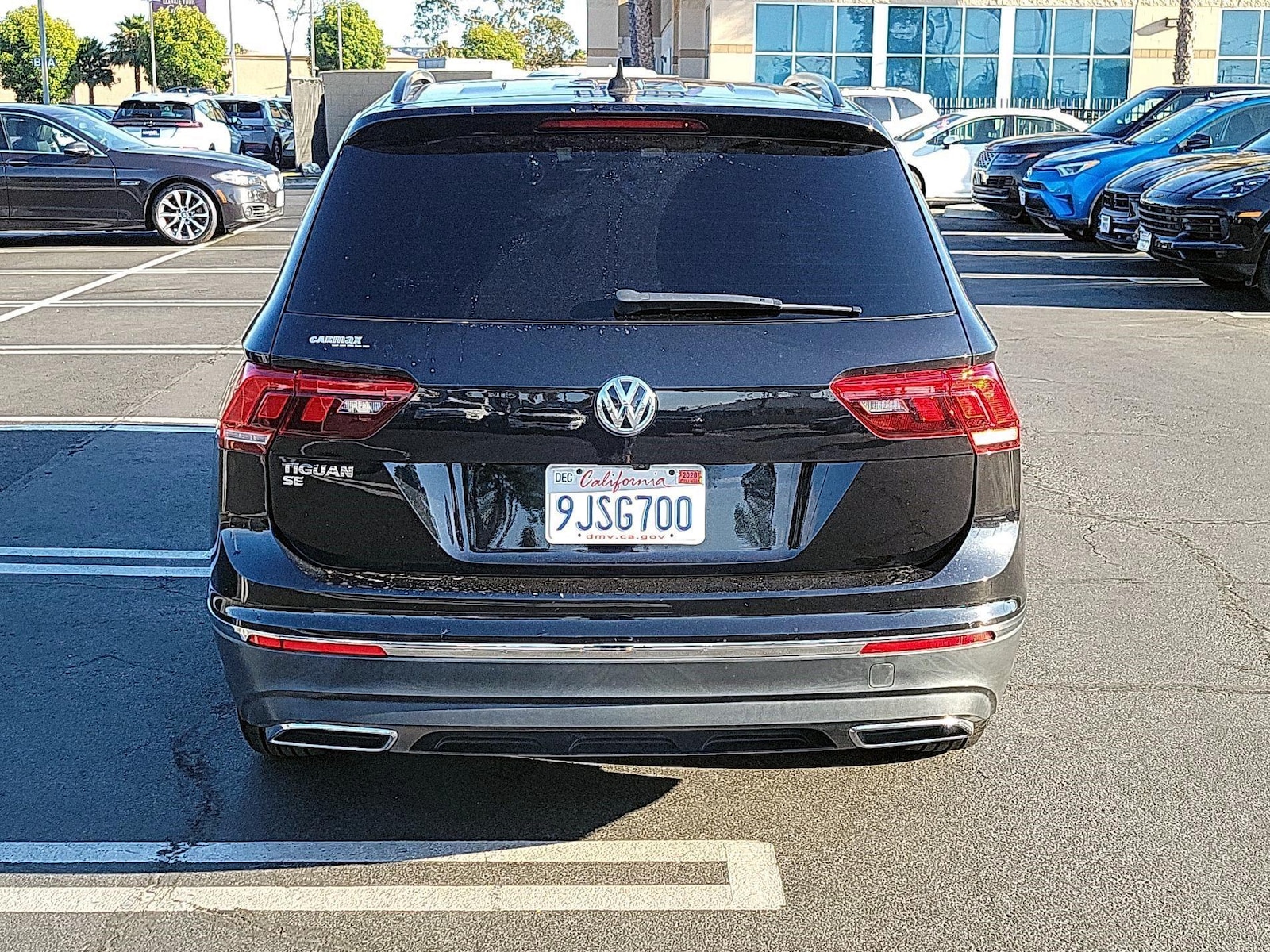 2021 Volkswagen Tiguan SE - Photo 7