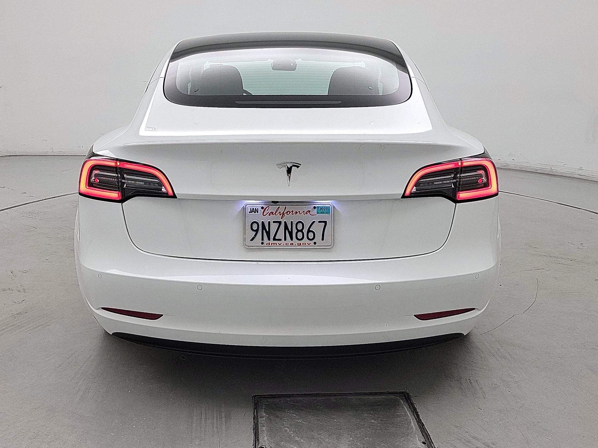 Thumbnail: 2022 Tesla Model 3 - 6