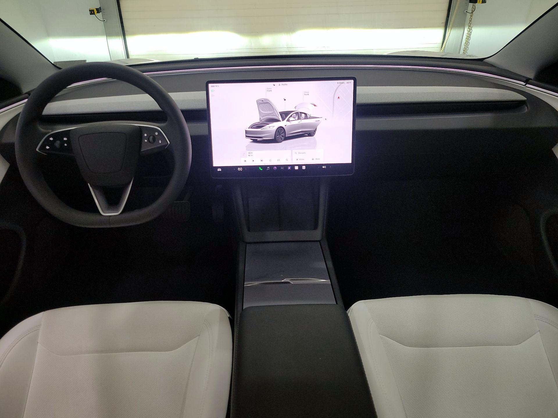 Thumbnail: 2025 Tesla Model 3 - 9