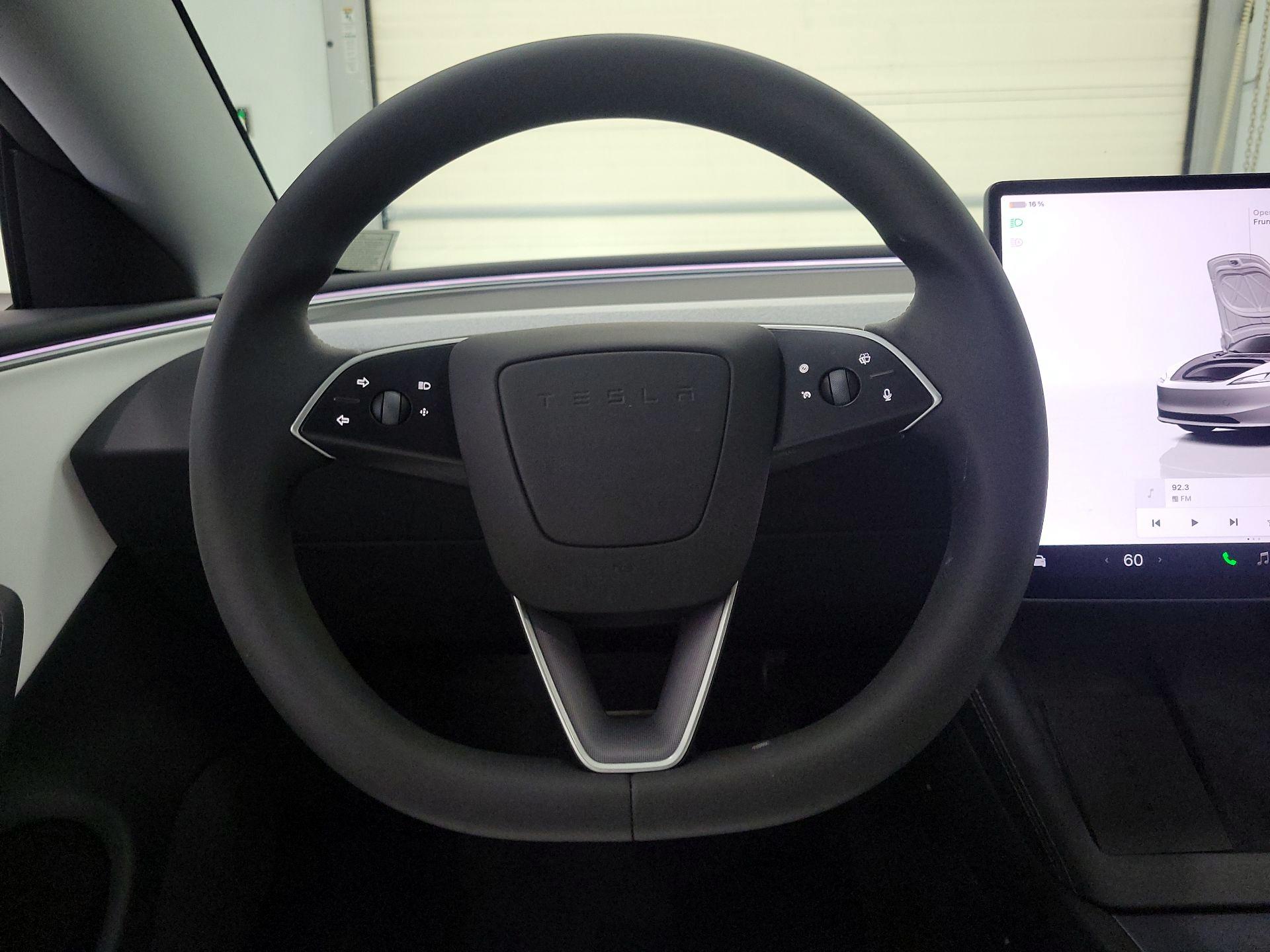 Thumbnail: 2025 Tesla Model 3 - 10