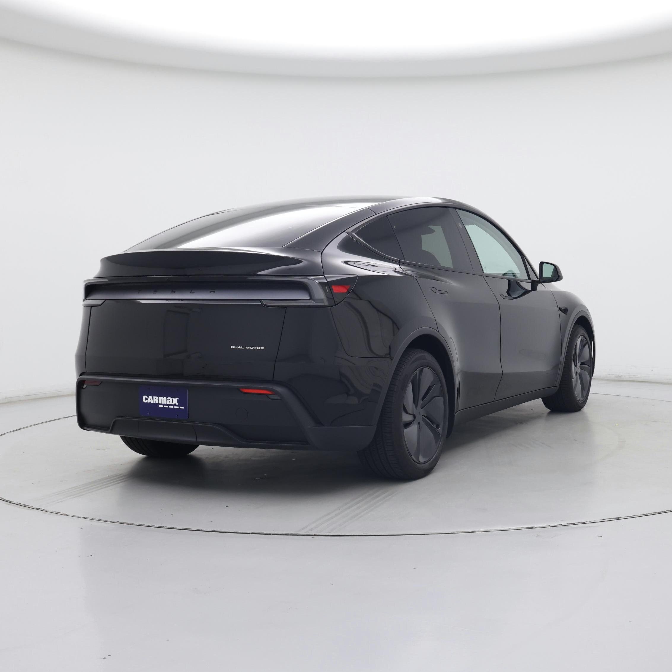 Thumbnail: 2026 Tesla Model Y - 8