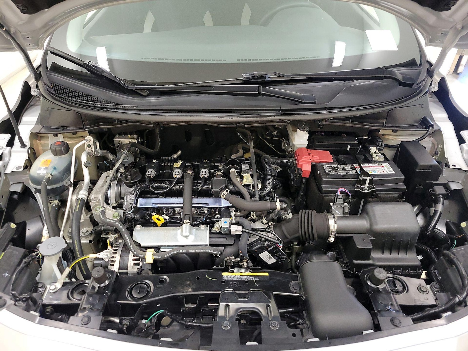 2022 Nissan Versa Sedan SV - Photo 21