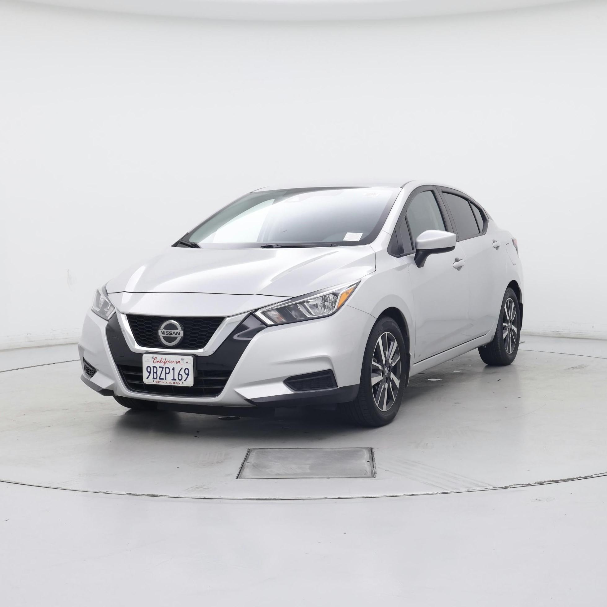 Thumbnail: 2022 Nissan Versa - 4