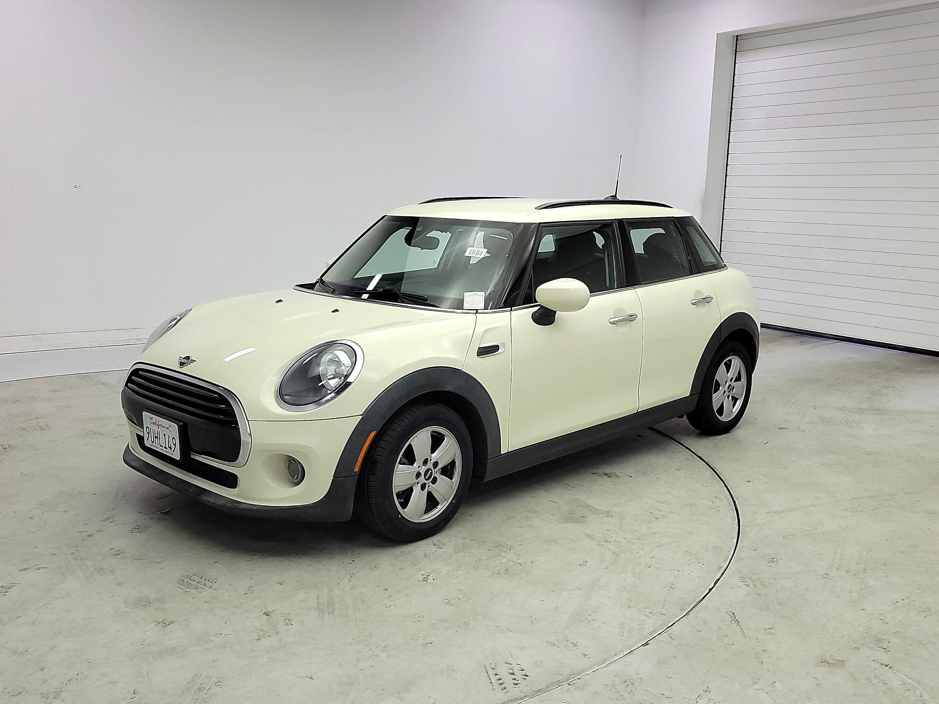 Thumbnail: 2020 MINI Cooper Hardtop - 3