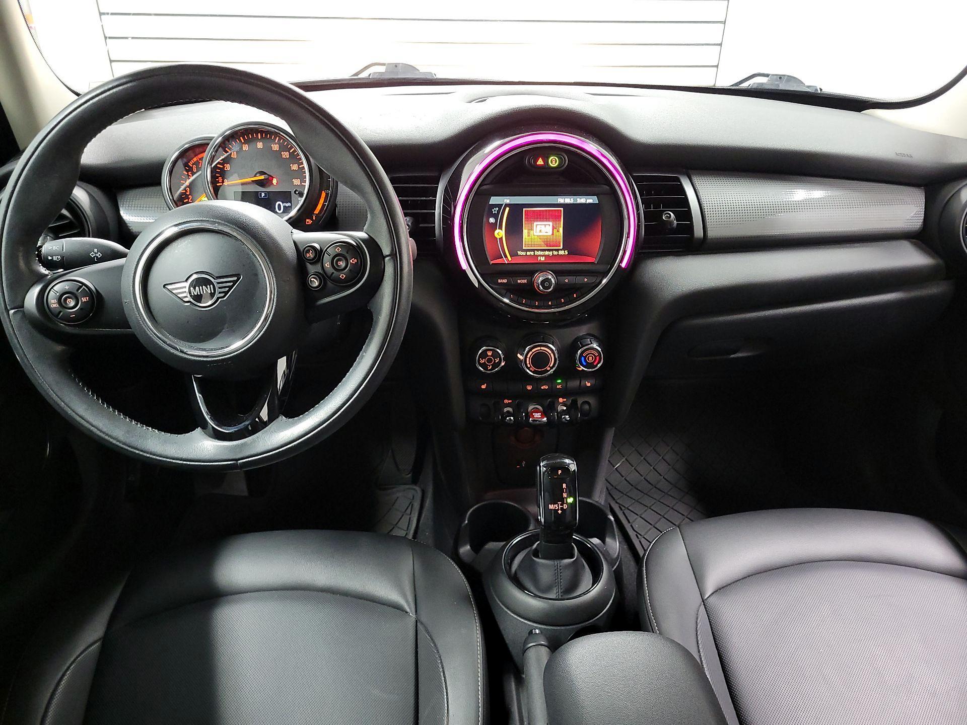Thumbnail: 2020 MINI Cooper Hardtop - 8