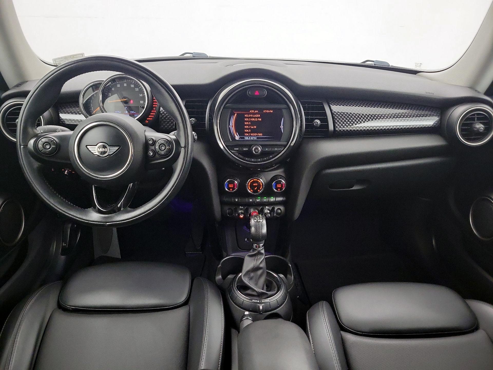 Thumbnail: 2015 MINI Cooper Hardtop - 9