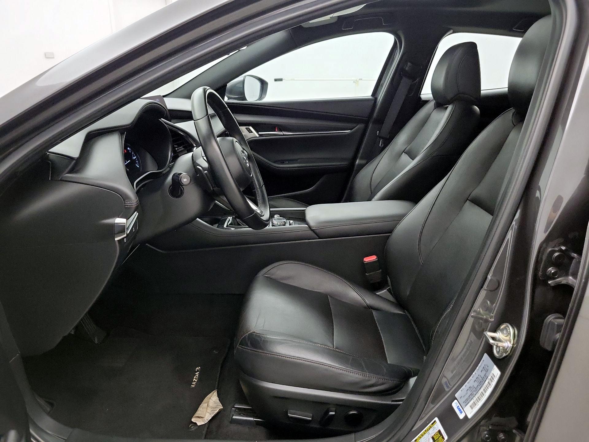 Thumbnail: 2020 Mazda Mazda3 - 11