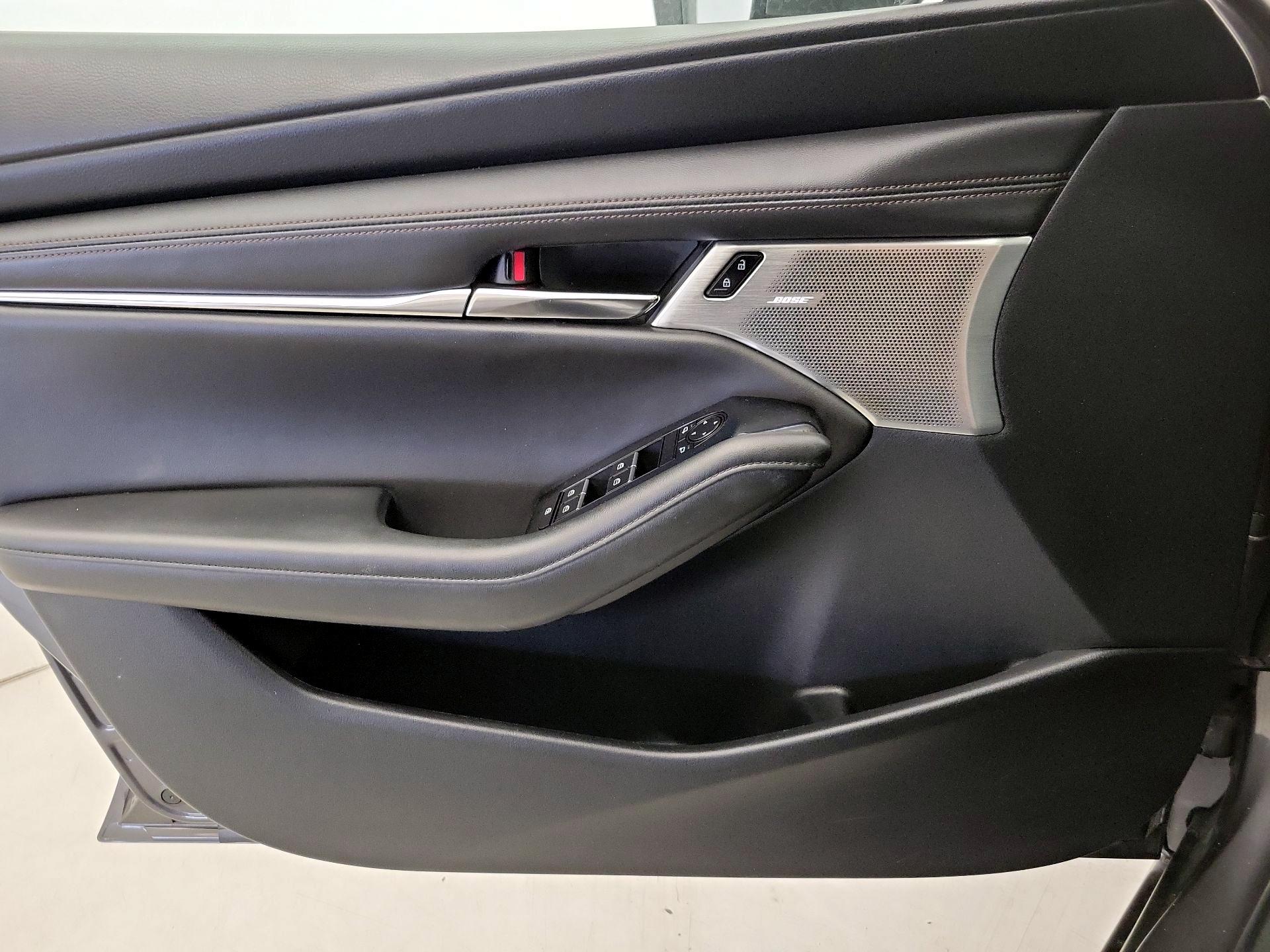 Thumbnail: 2020 Mazda Mazda3 - 12
