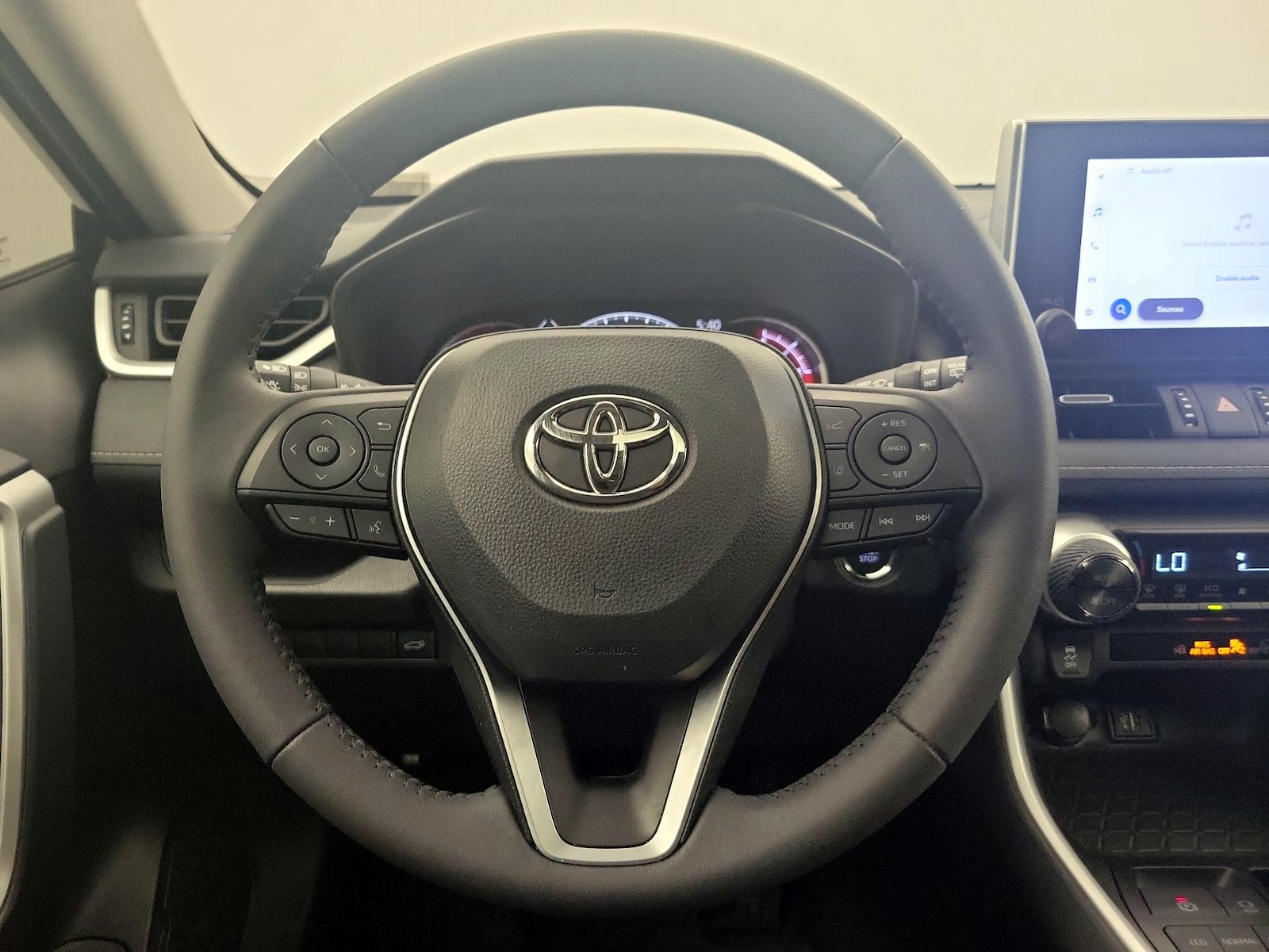 2025 Toyota RAV4 XLE Premium - Photo 11