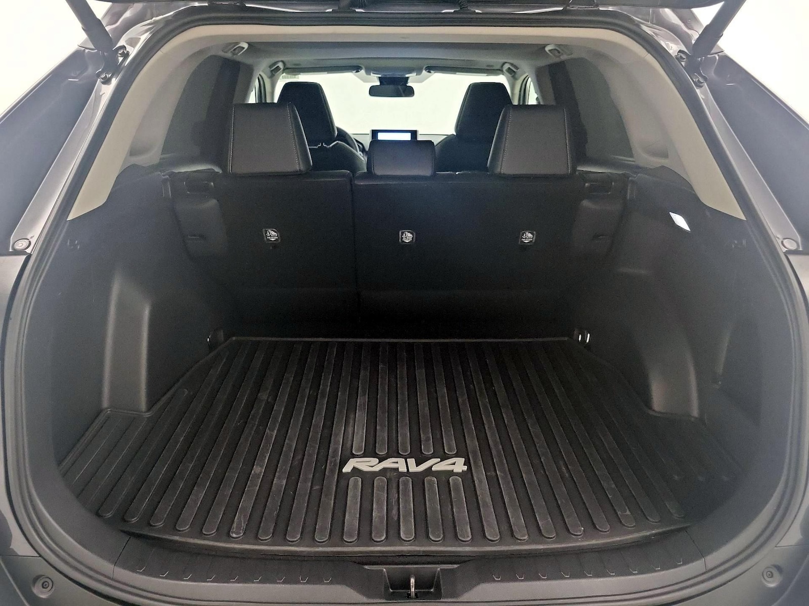 2025 Toyota RAV4 XLE Premium - Photo 22
