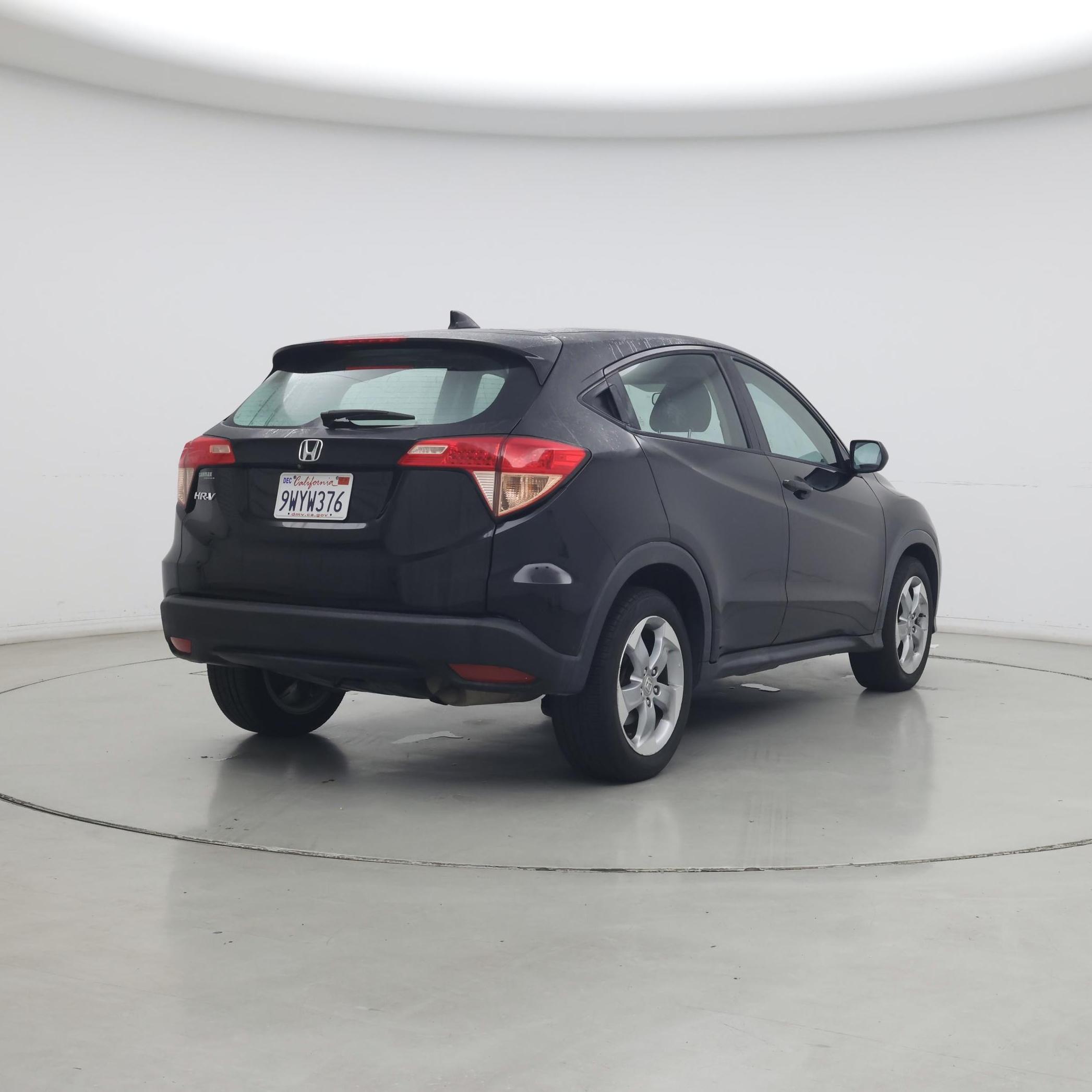 Thumbnail: 2016 Honda HR-V - 8