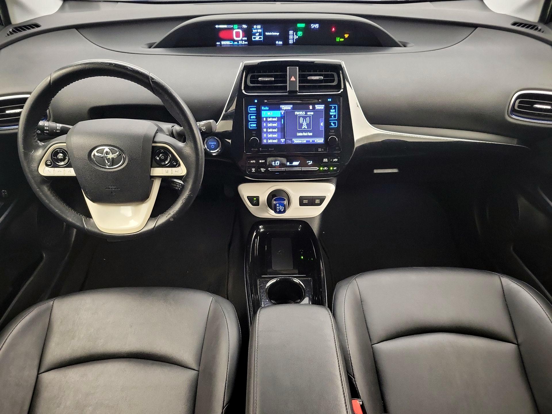 Thumbnail: 2018 Toyota Prius - 9
