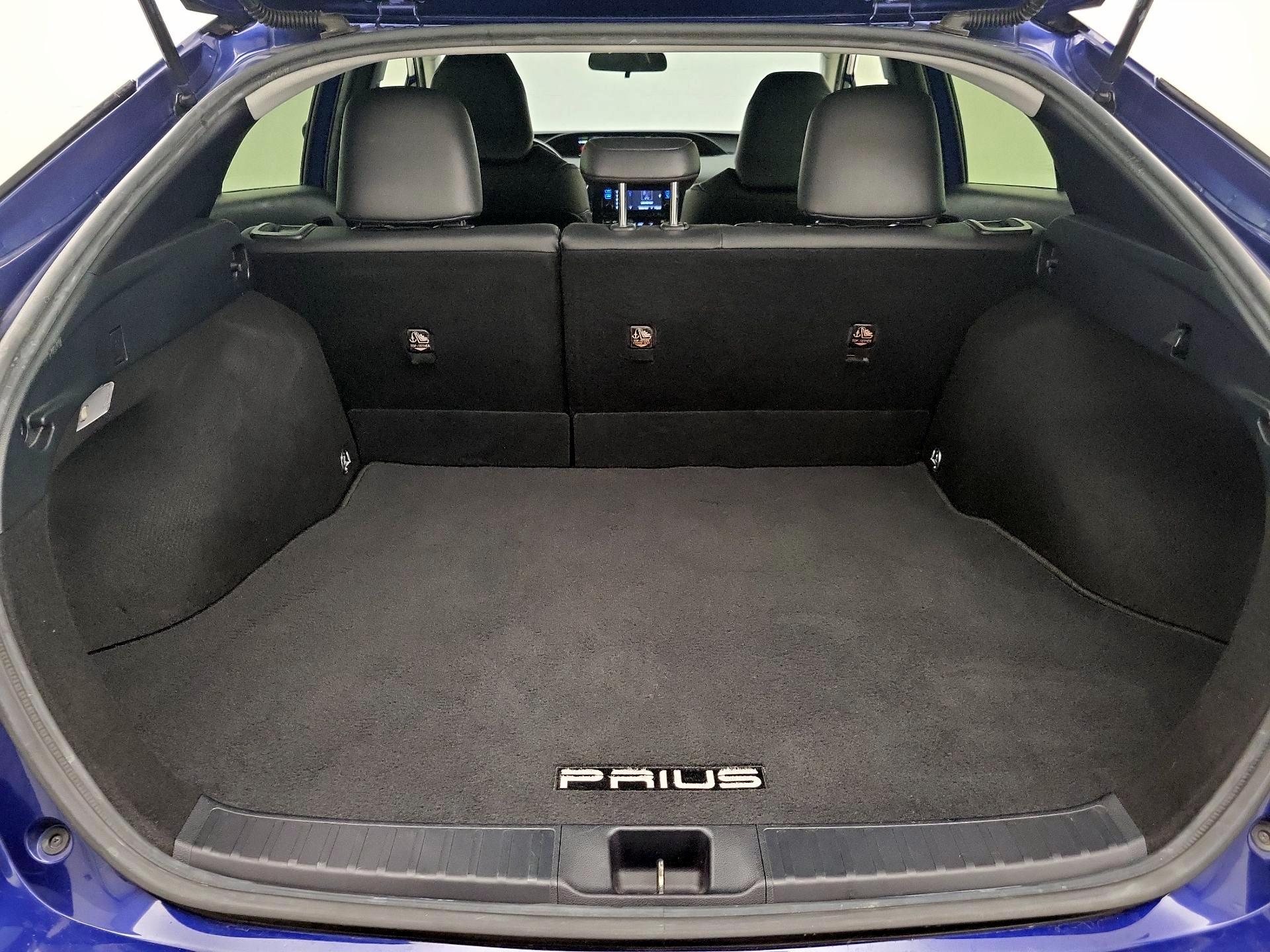 Thumbnail: 2018 Toyota Prius - 20