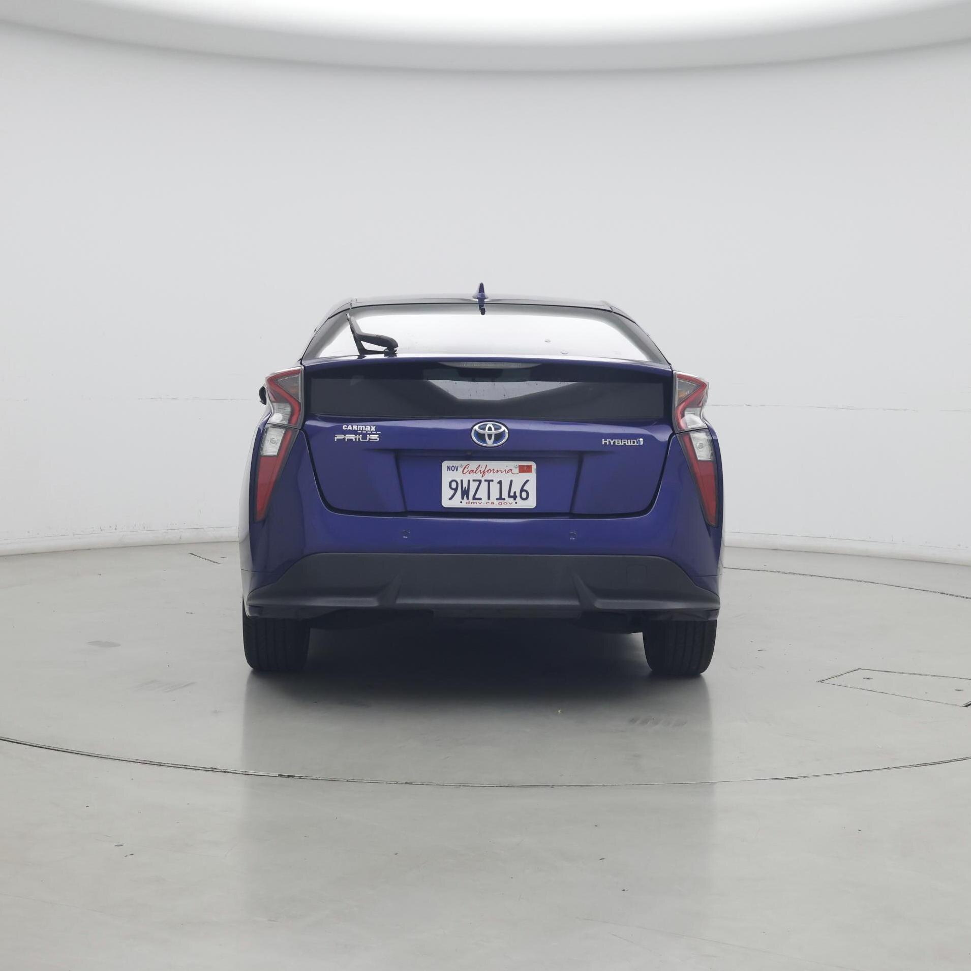 Thumbnail: 2018 Toyota Prius - 6