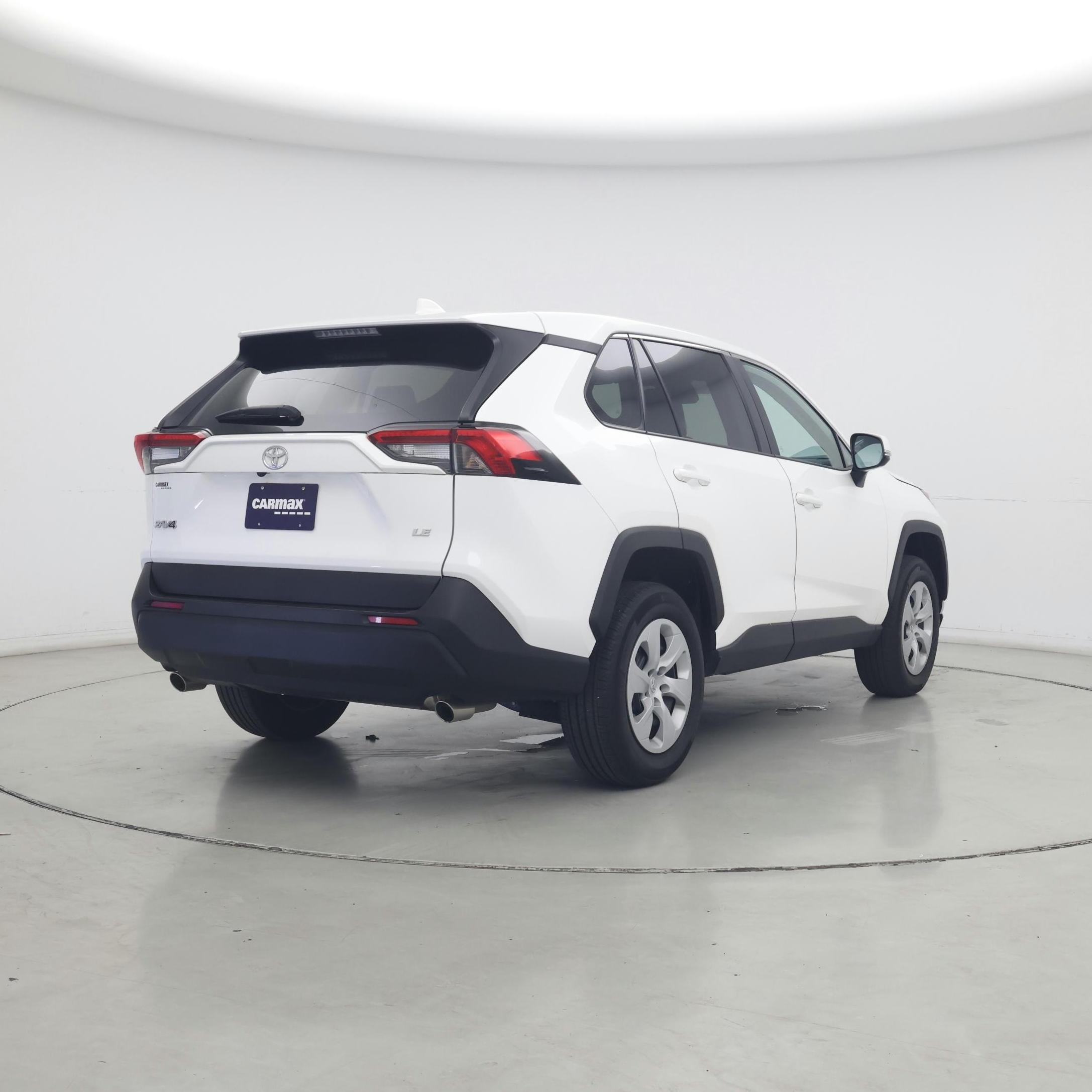 Thumbnail: 2023 Toyota RAV4 - 8