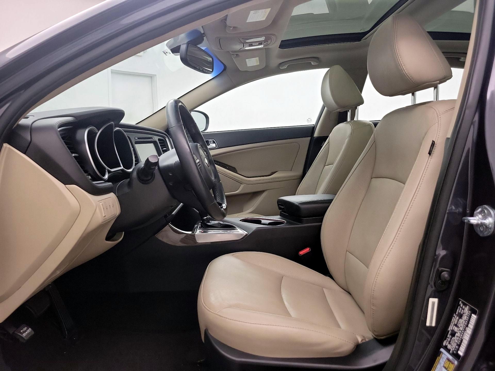 Thumbnail: 2015 Kia Optima - 11