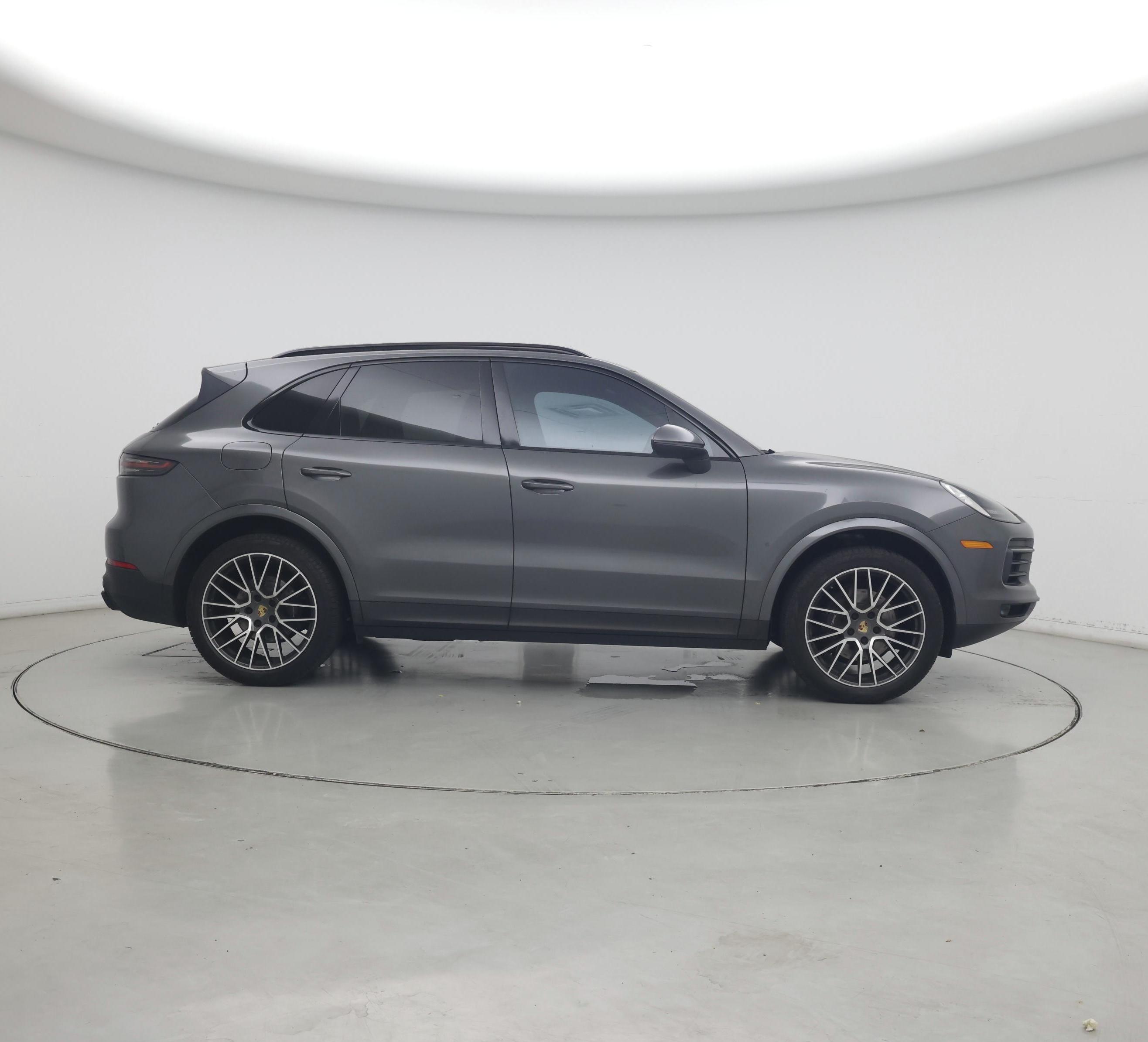 Thumbnail: 2019 Porsche Cayenne - 7