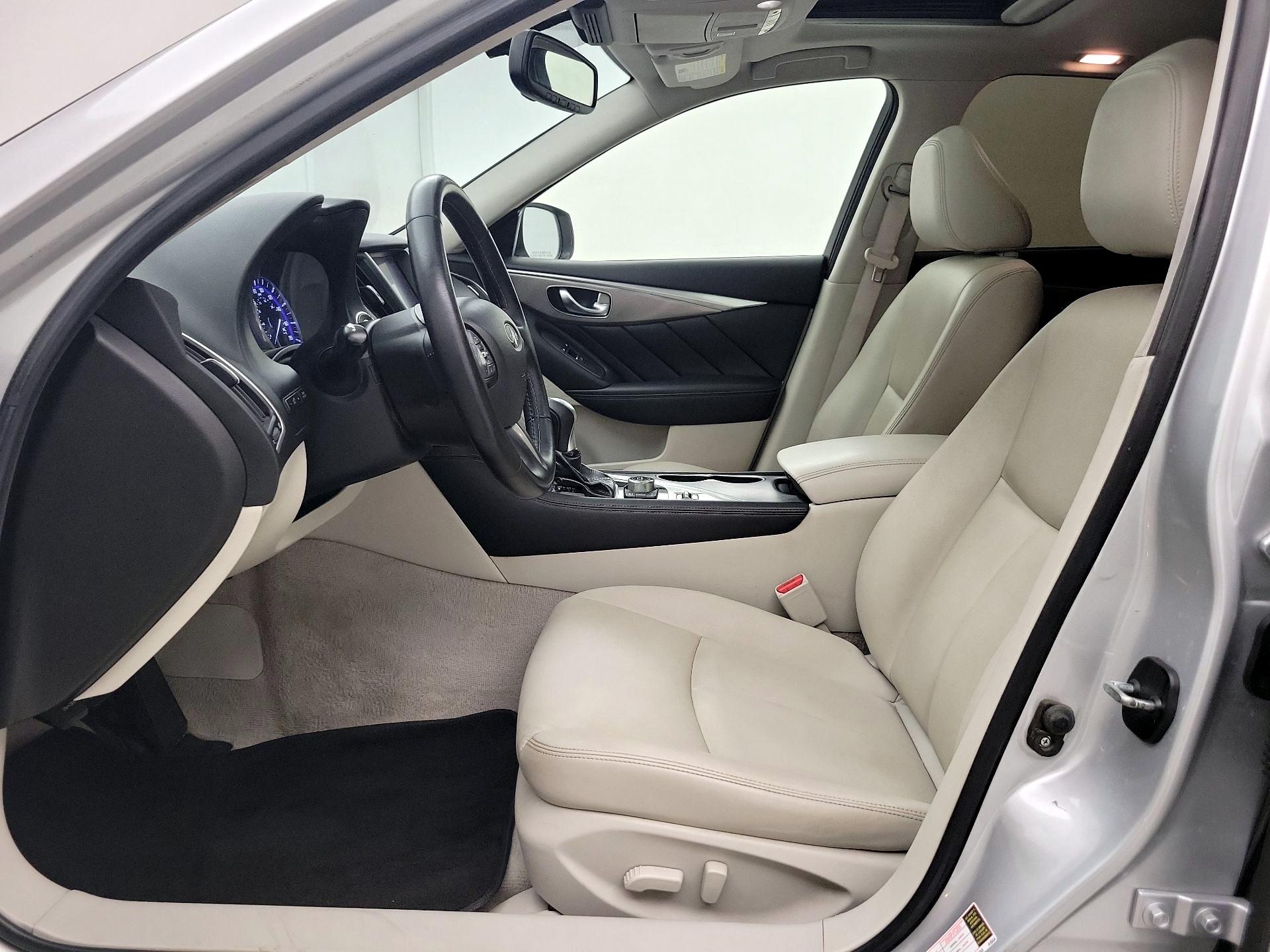 Thumbnail: 2017 INFINITI Q50 - 11