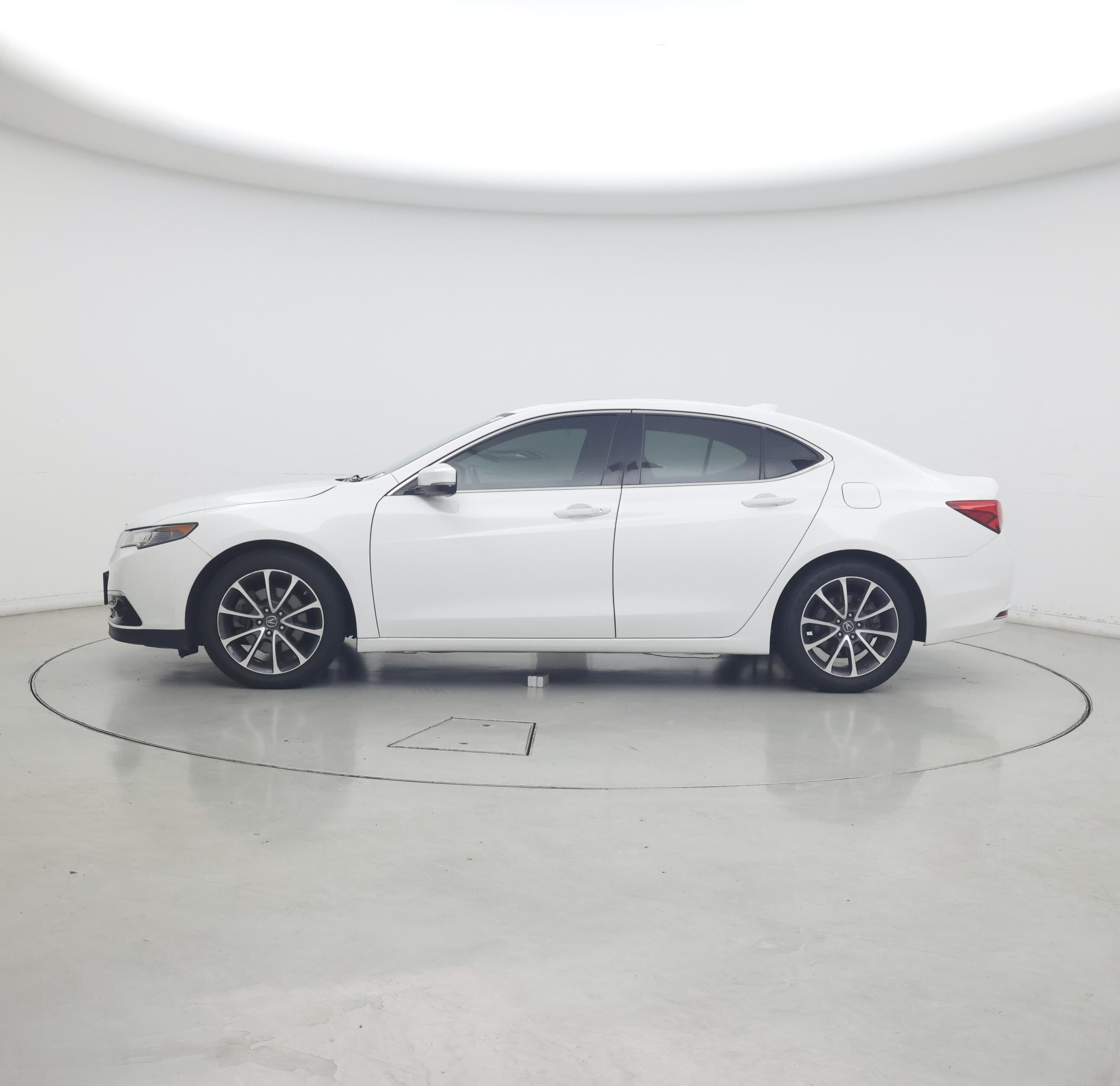 Thumbnail: 2015 Acura TLX - 3