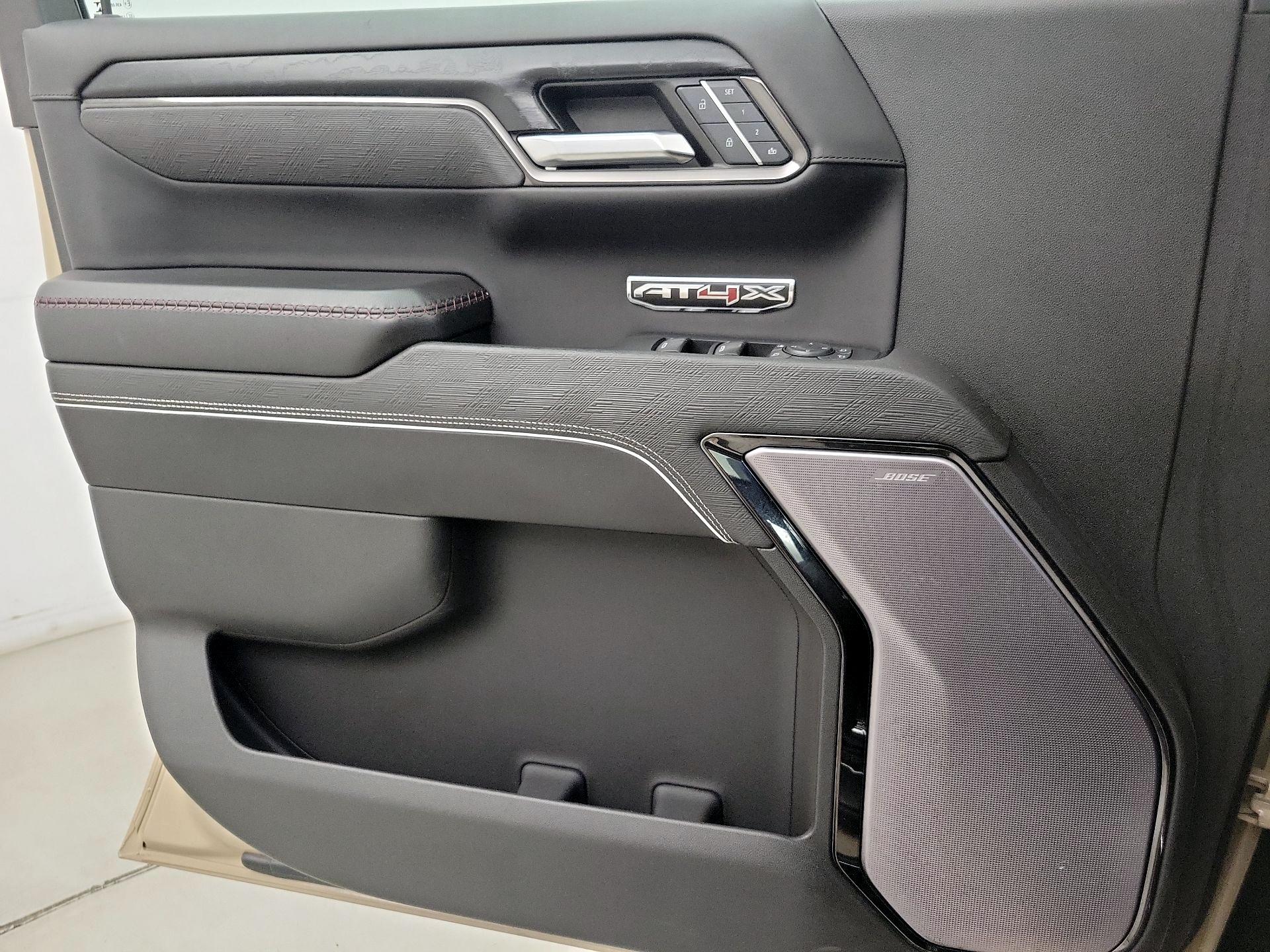 Thumbnail: 2022 GMC Sierra 1500 - 12