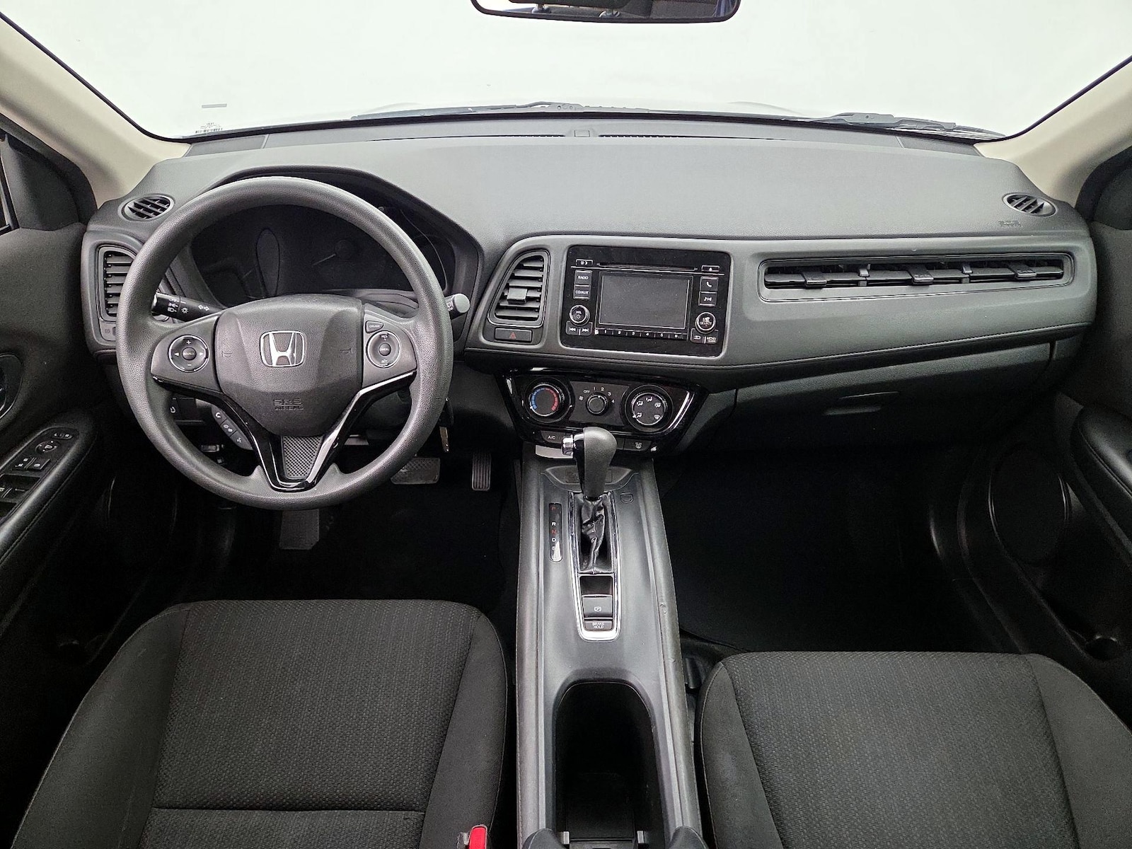 2017 Honda HR-V LX - Photo 10