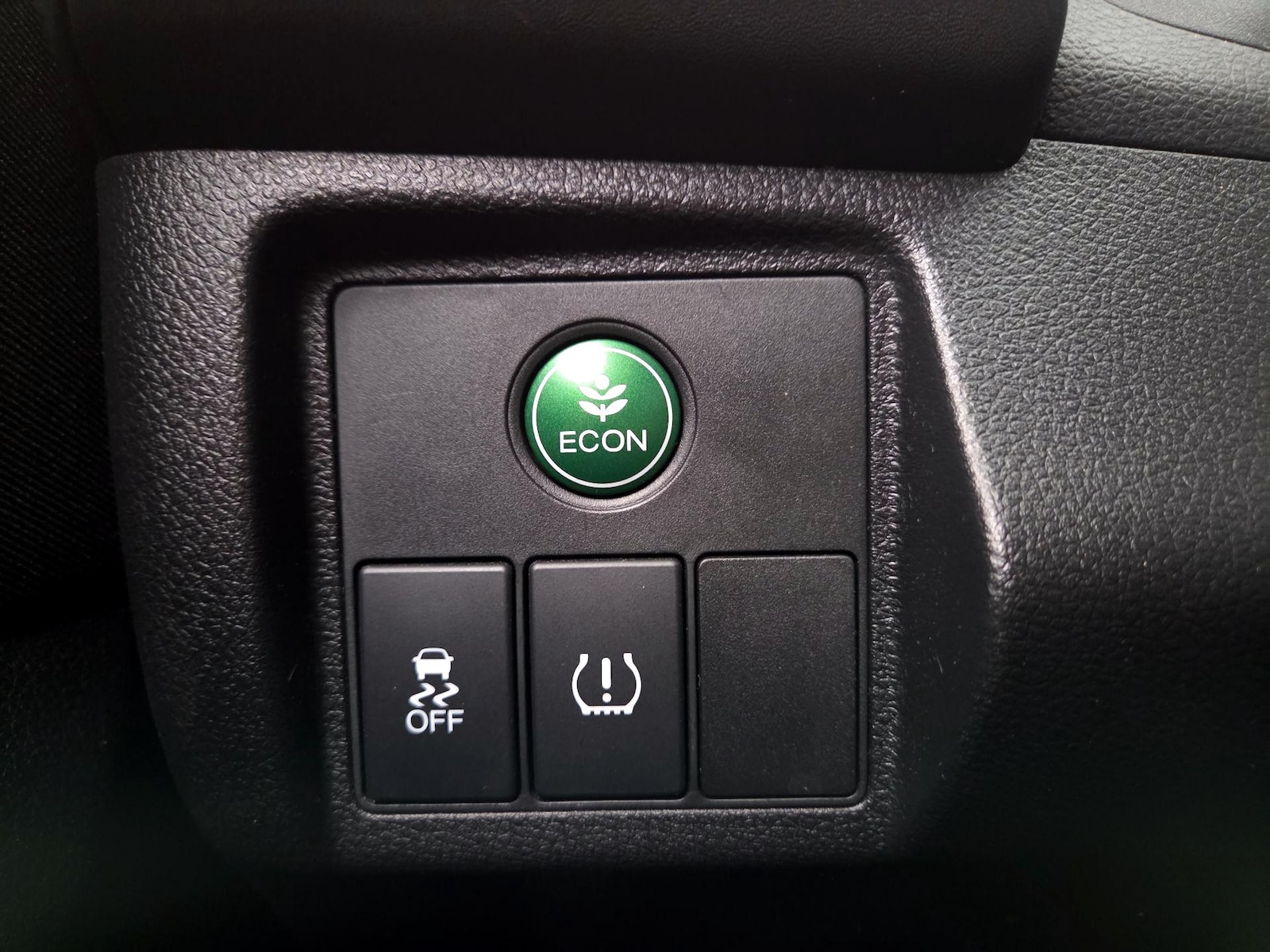 2017 Honda HR-V LX - Photo 14