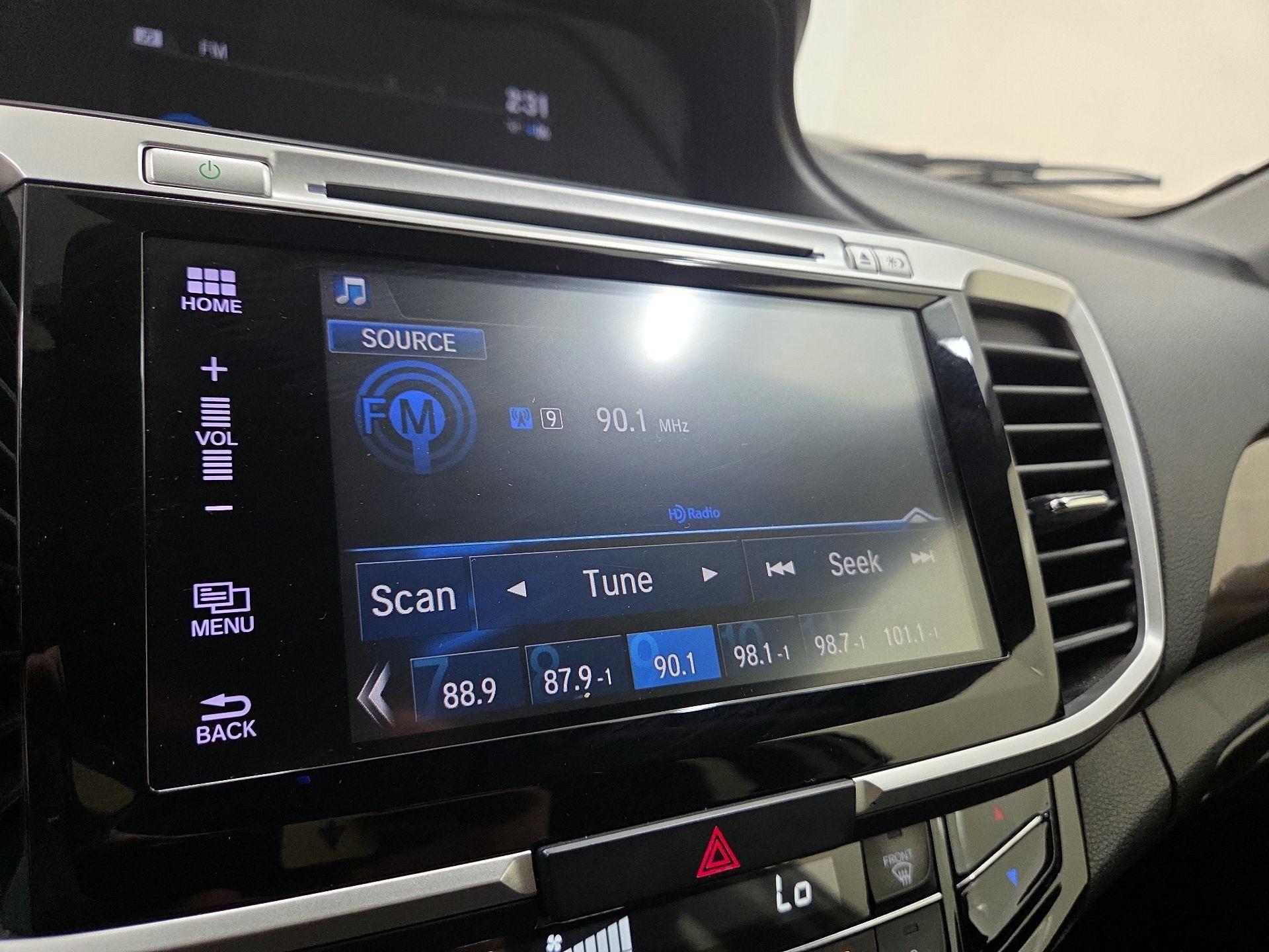 Thumbnail: 2017 Honda Accord - 15