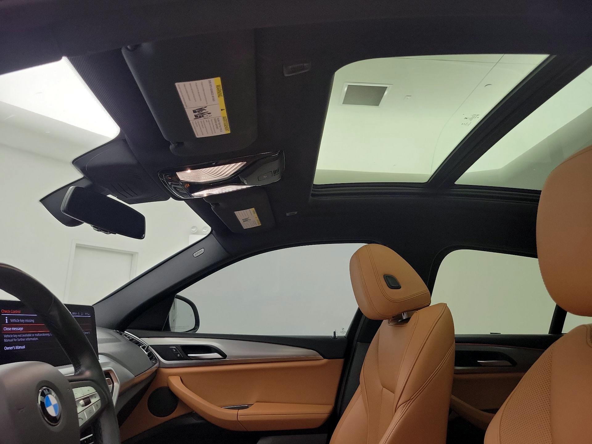 Thumbnail: 2022 BMW X4 - 20