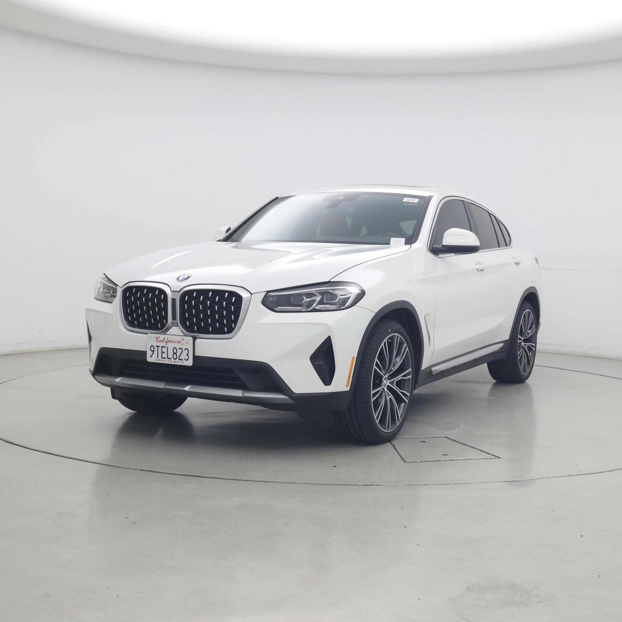 Thumbnail: 2022 BMW X4 - 4