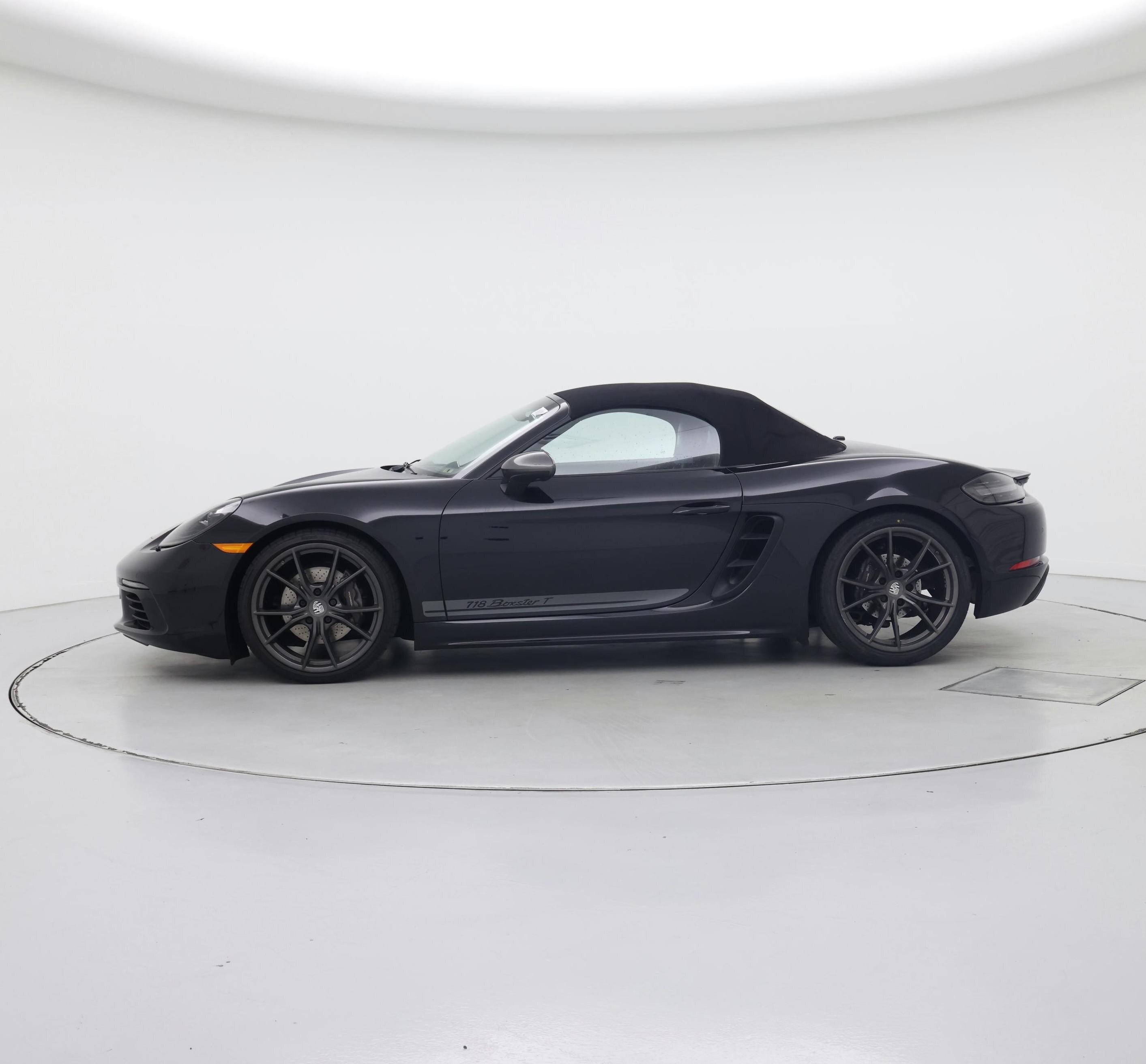 Thumbnail: 2023 Porsche 718 Boxster - 3