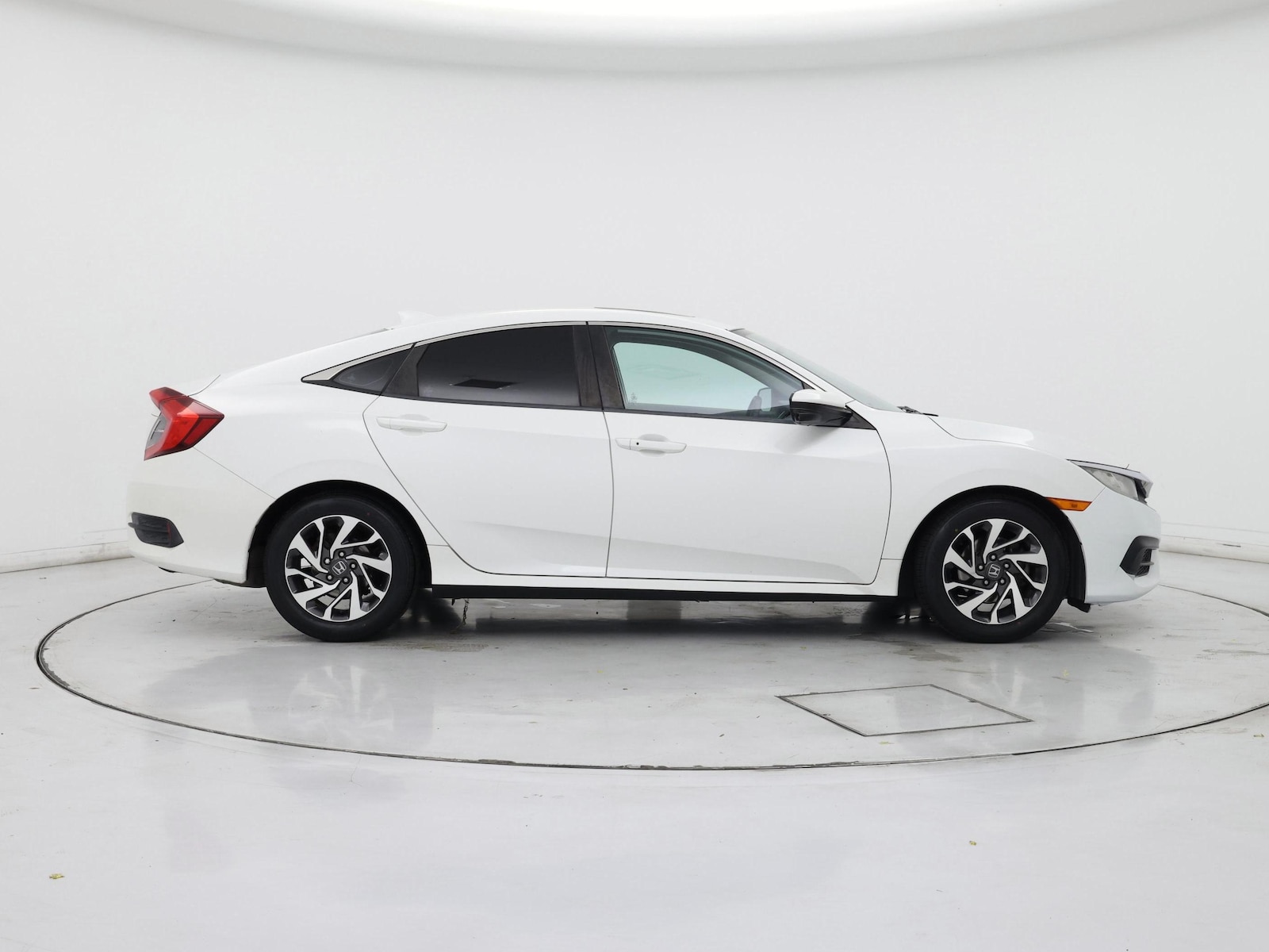 2018 Honda Civic EX - Photo 8