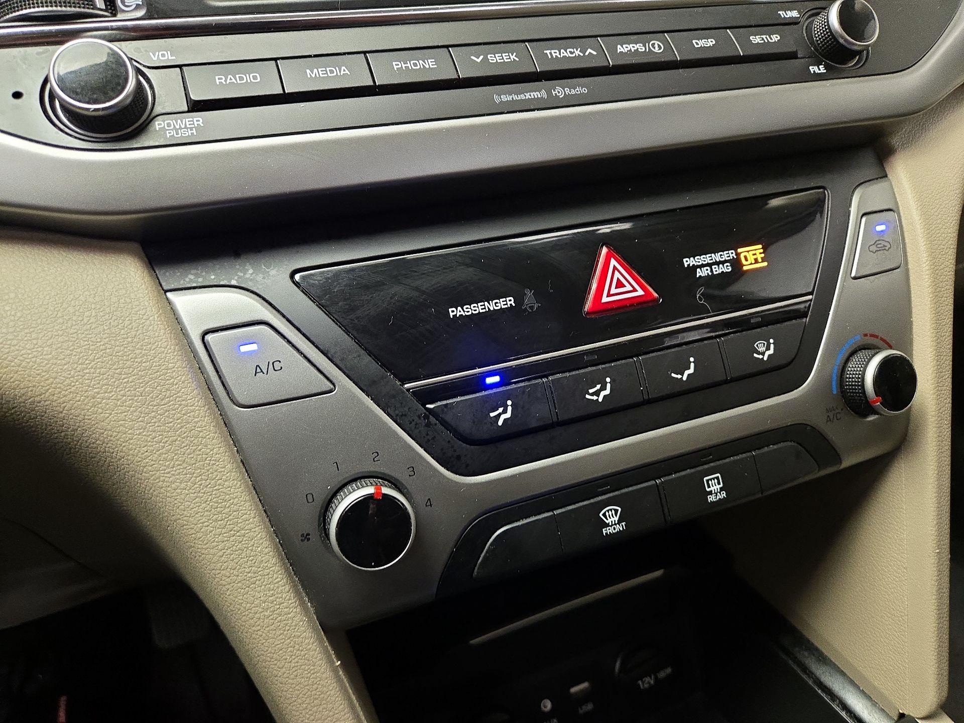 Thumbnail: 2018 Hyundai Elantra - 16