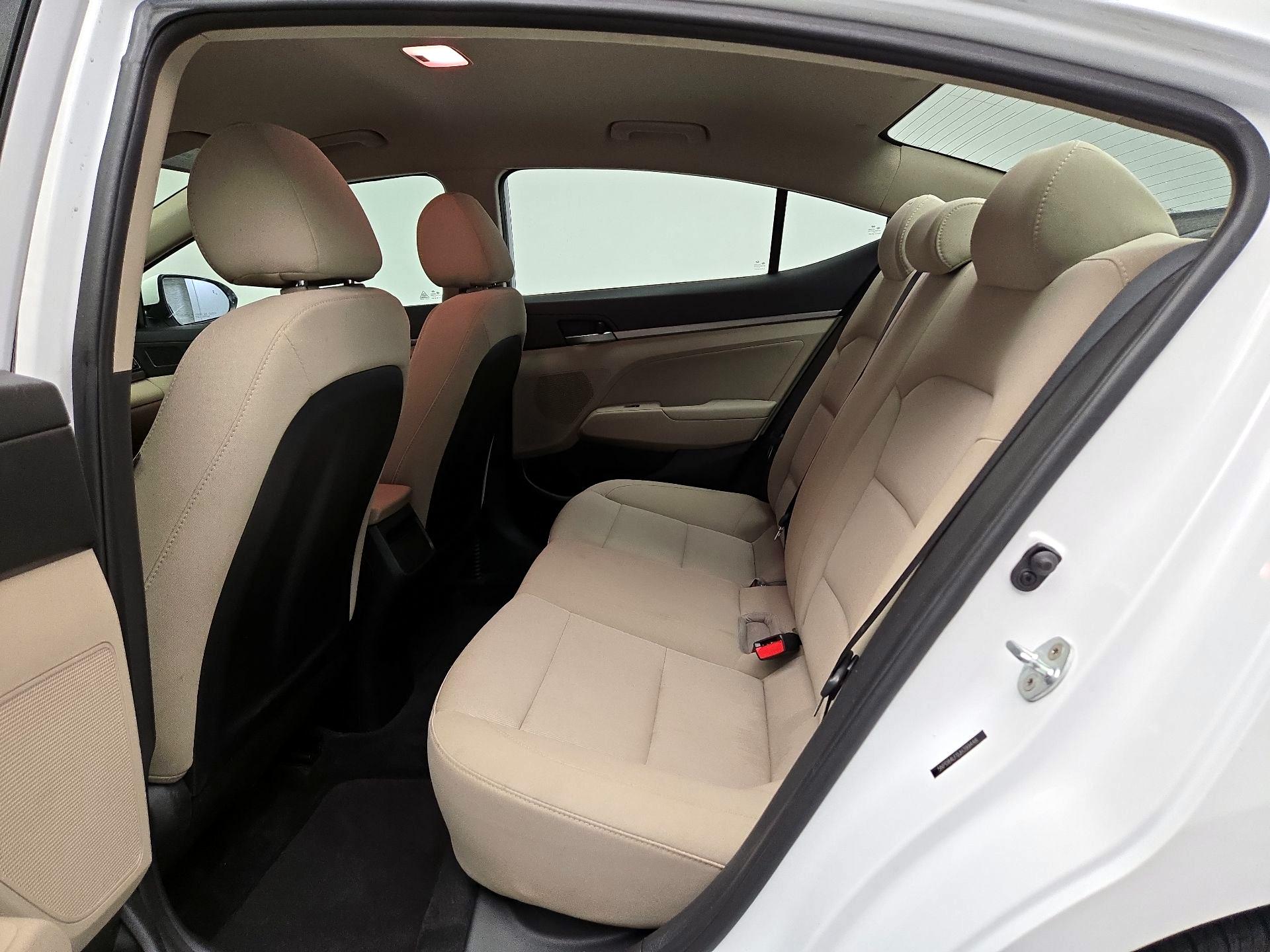 Thumbnail: 2018 Hyundai Elantra - 19