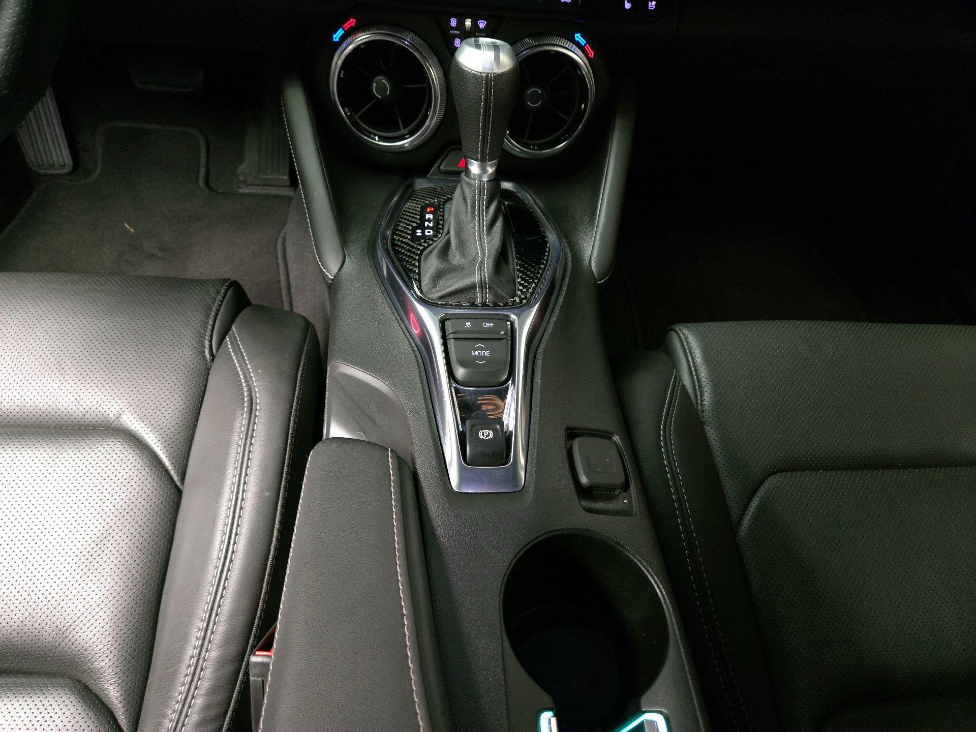 Thumbnail: 2019 Chevrolet Camaro - 17
